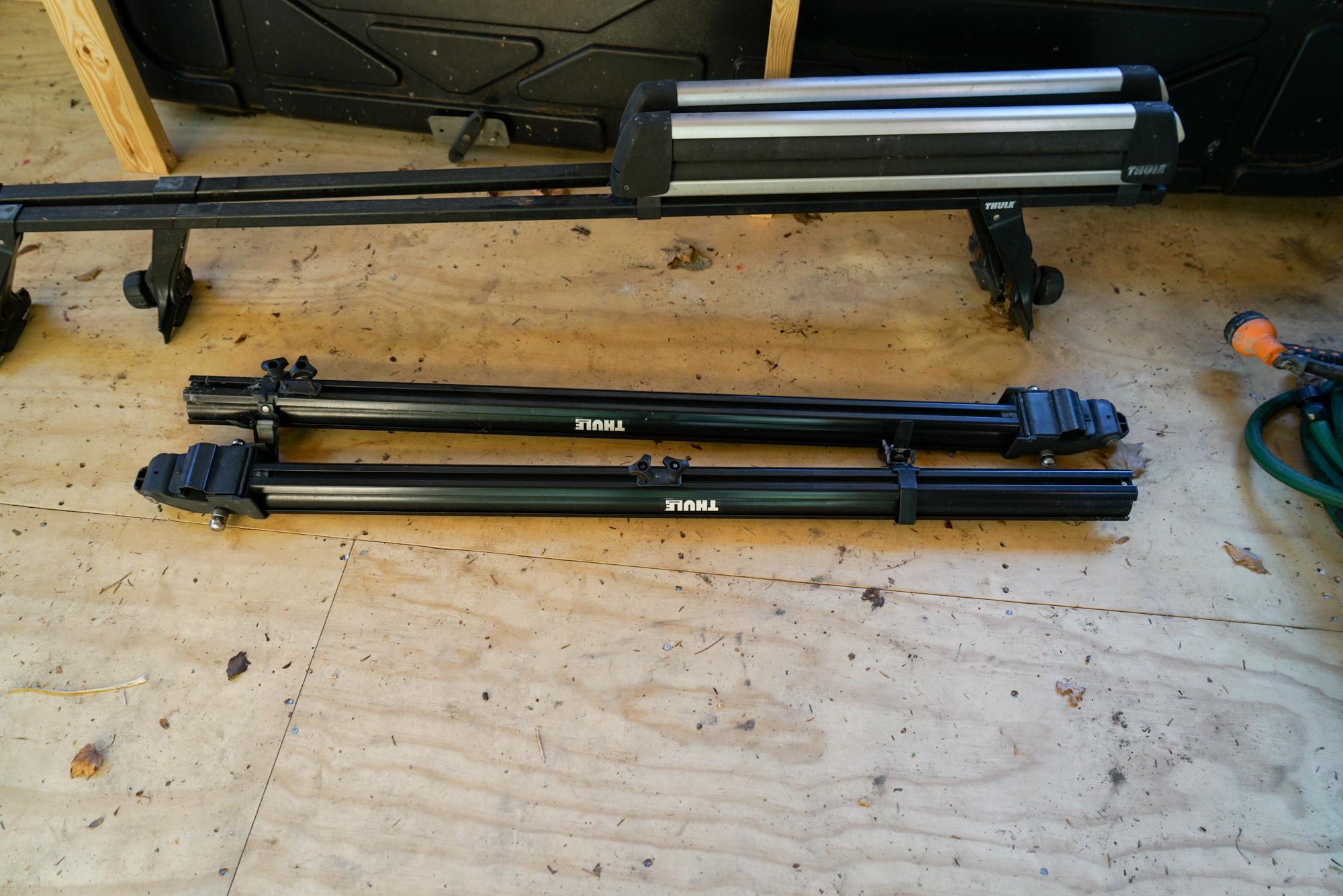 Thule Adventurer Rooftop Cargo Holder with Bike Rack and Rails