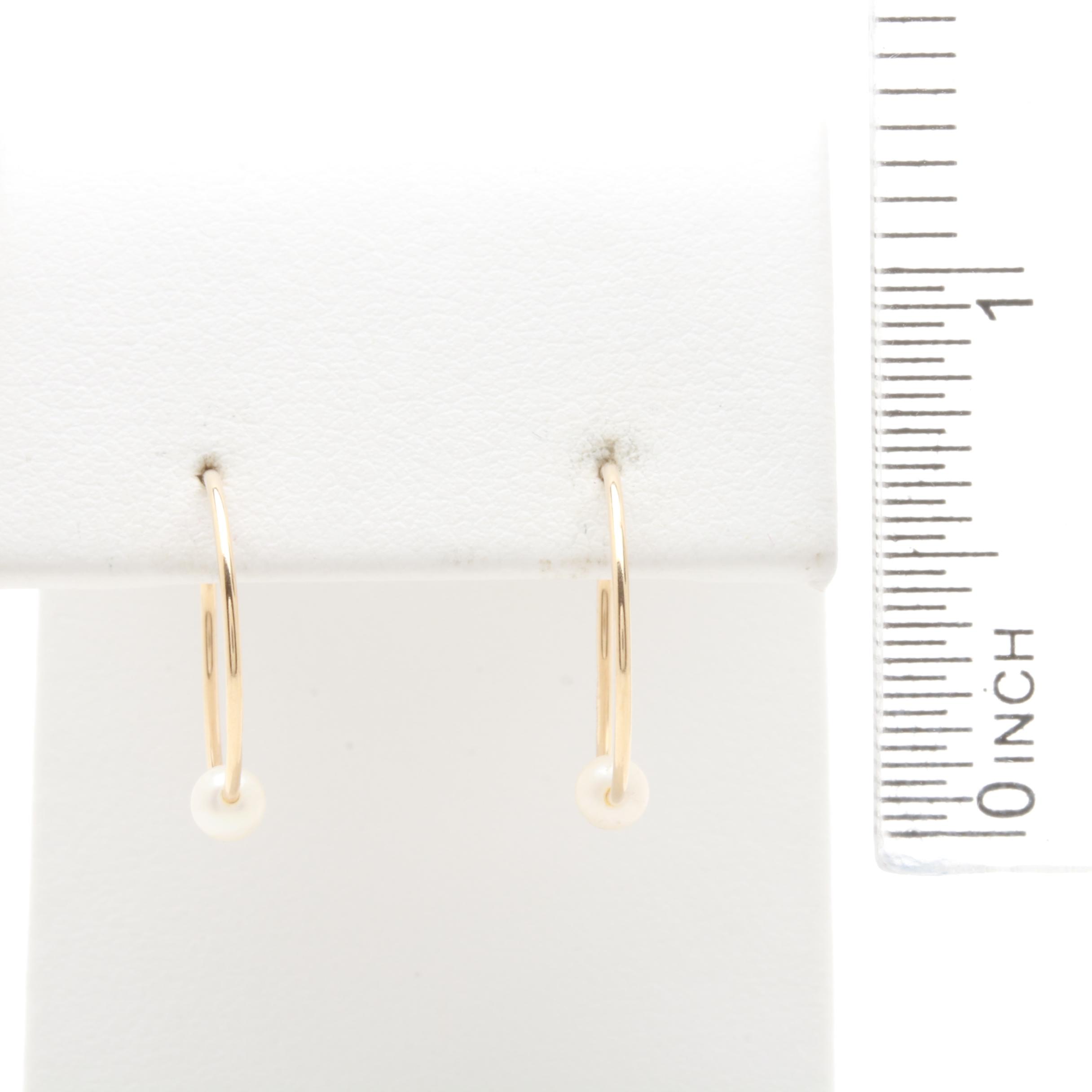 14K Yellow Gold Cultured Pearl Hoop Earring