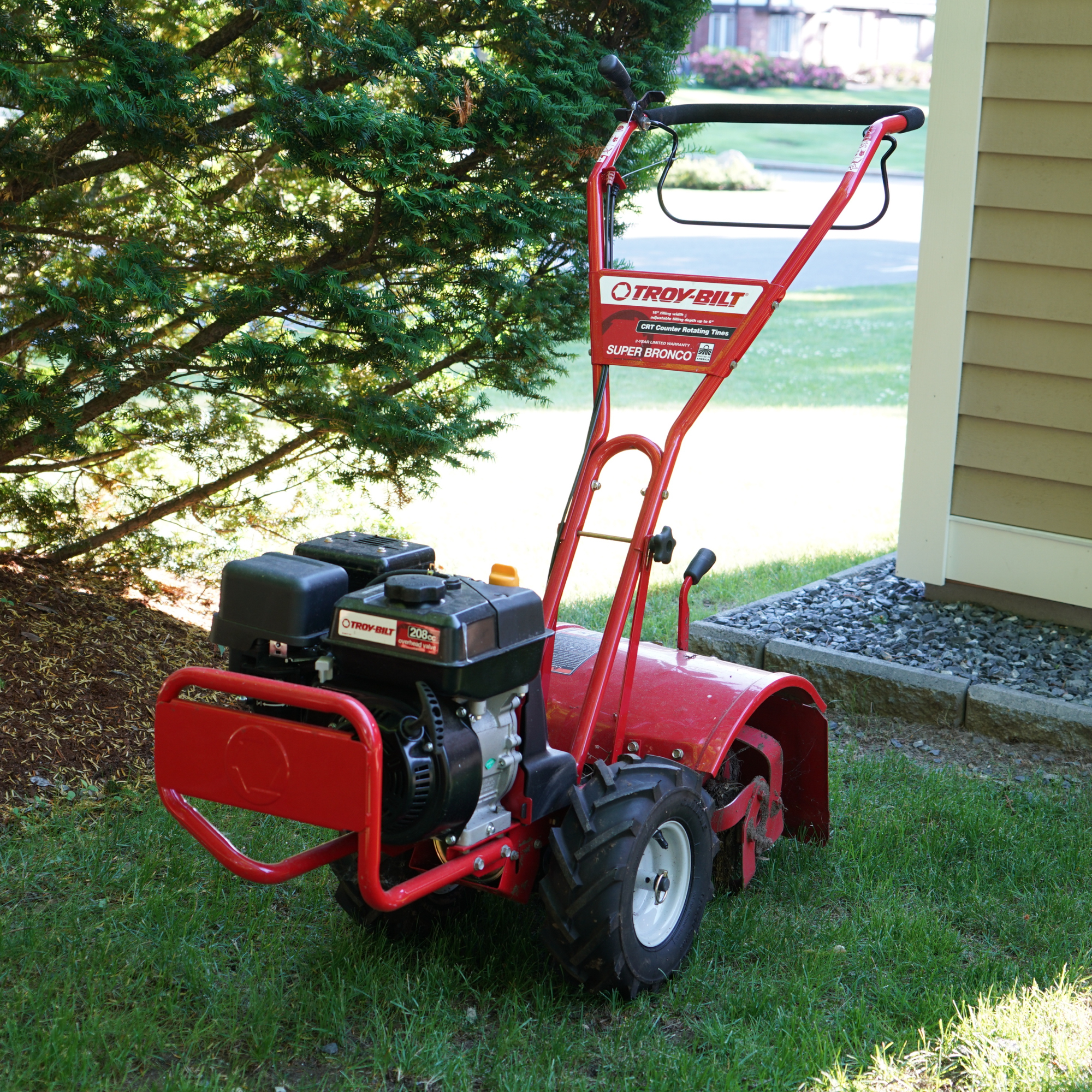 Troy-Bilt Super Bronco CRT Garden Rototiller