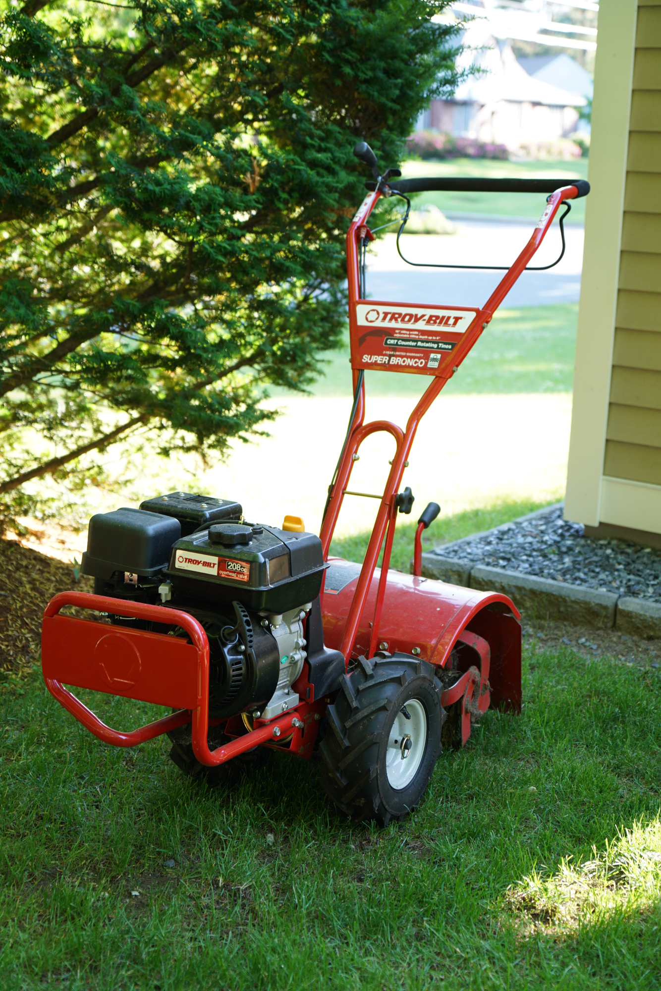 Troy-Bilt Super Bronco CRT Garden Rototiller