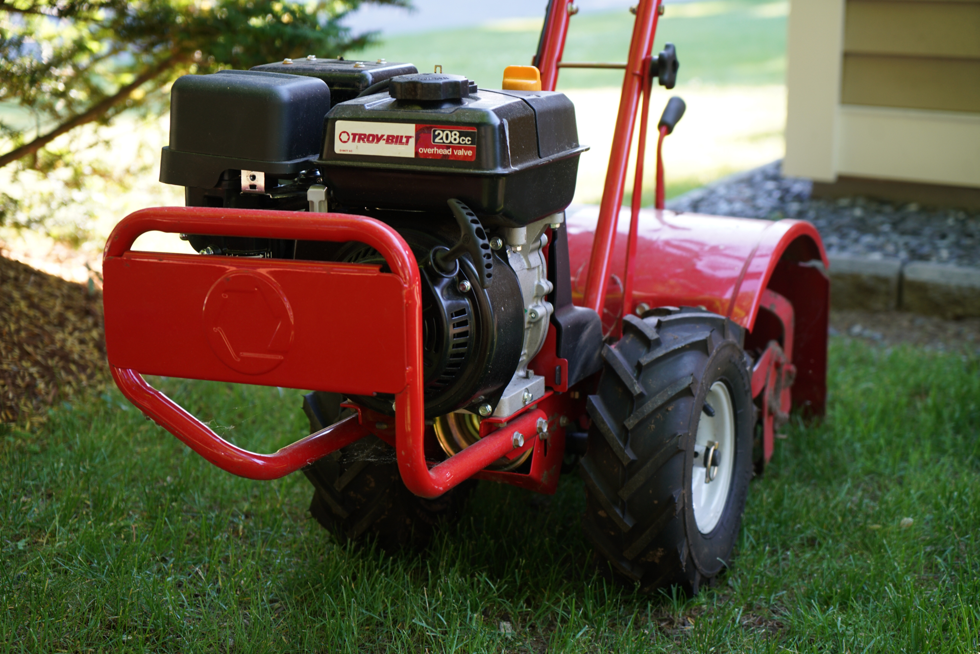 Troy-Bilt Super Bronco CRT Garden Rototiller