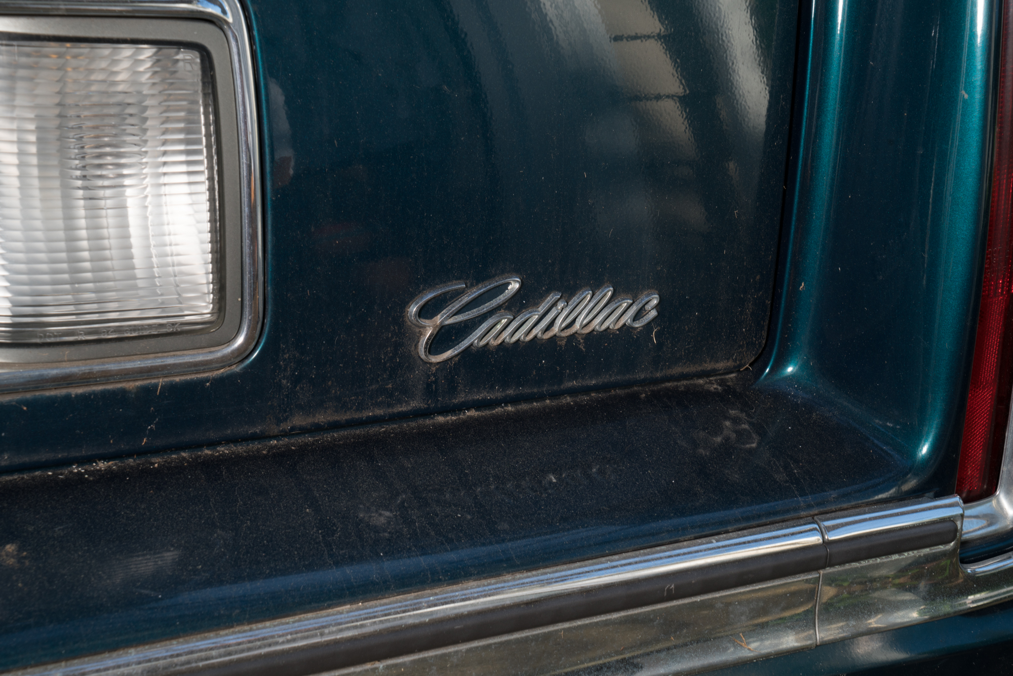 1996 Cadillac Deville Concours Sedan