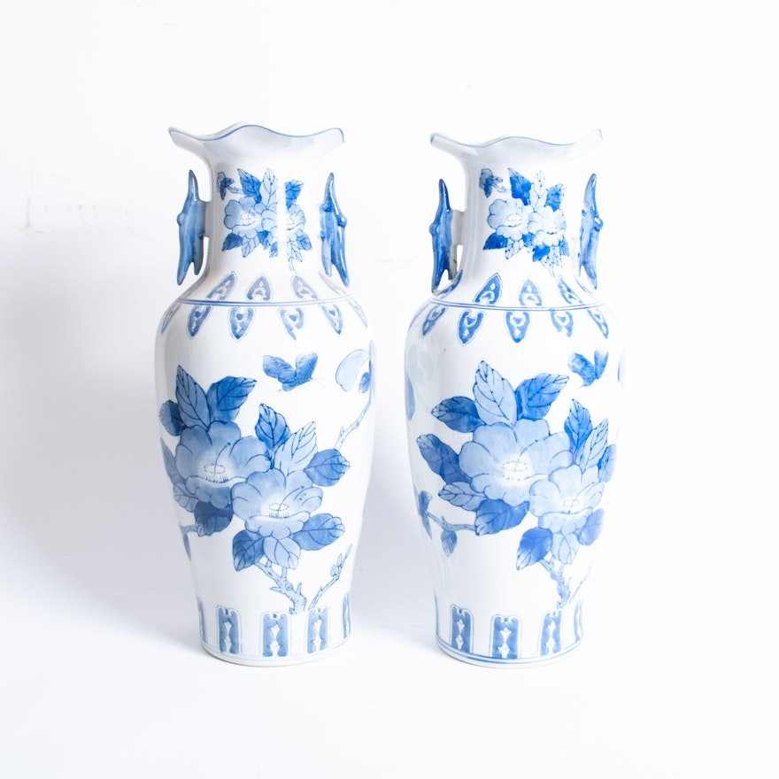 Pair of Blue on White Chinese Porcelain Vases