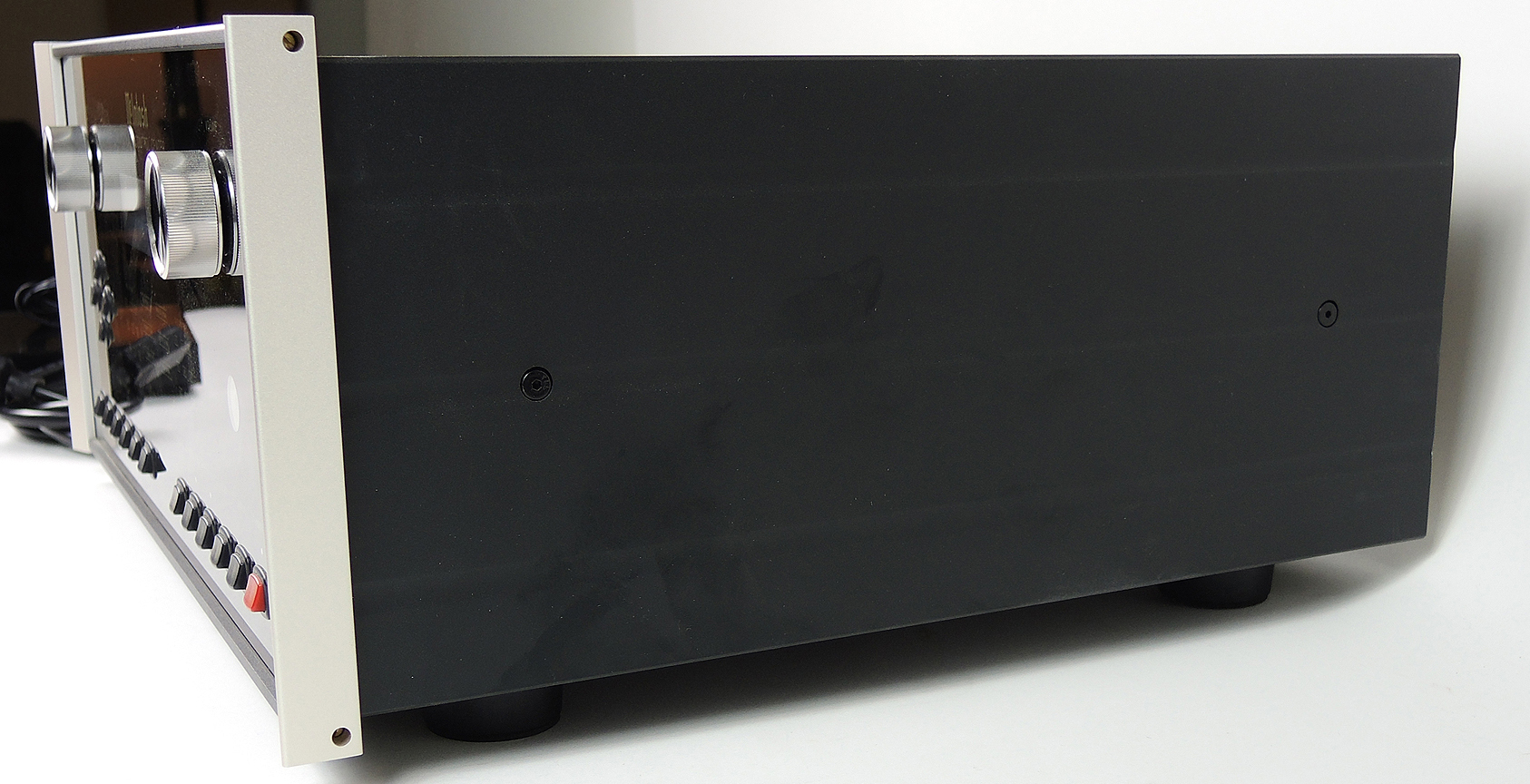 McIntosh Laboratory MX121 A/V Control Center