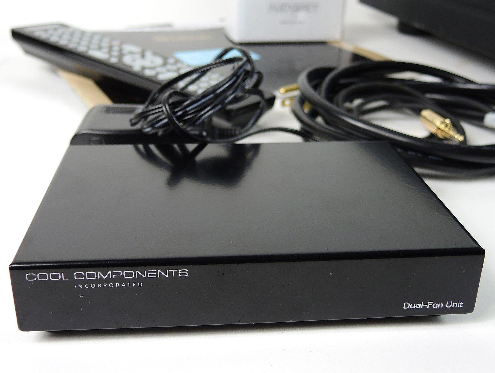 McIntosh Laboratory MX121 A/V Control Center