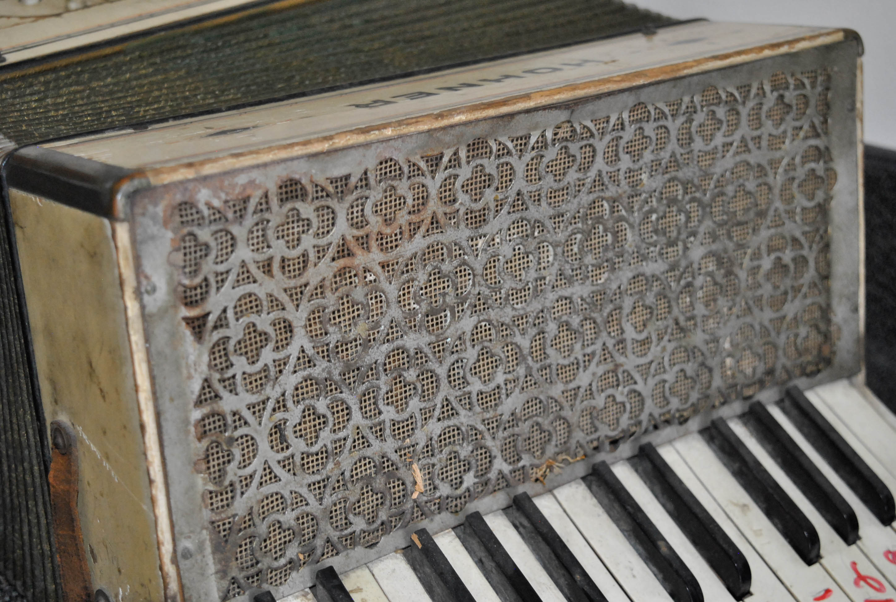 Vintage Hohner 12 Bass Piano Accordion