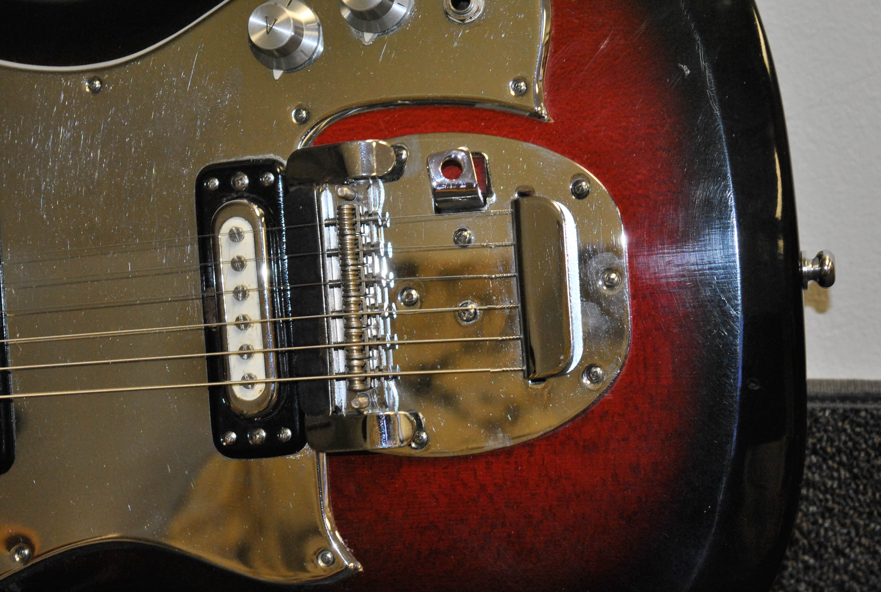 Vintage Domino Electric Guitar and Gig Bag