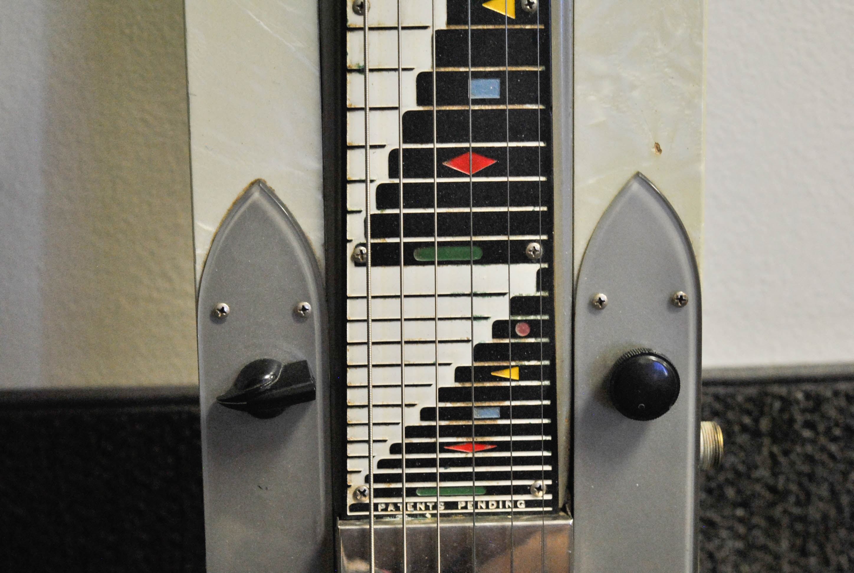 Circa 1950s National Dynamic Lap Steel V 8903