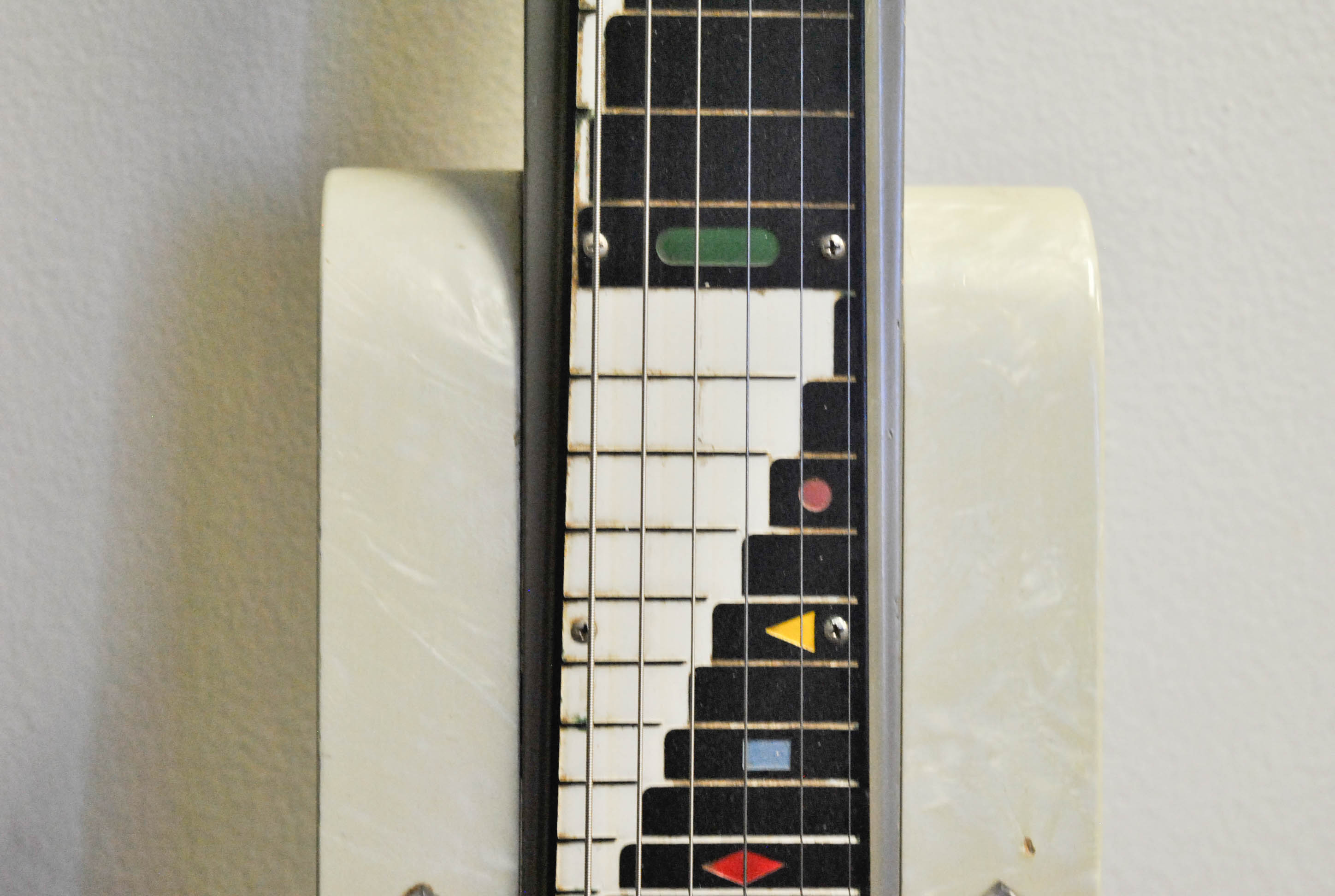 Circa 1950s National Dynamic Lap Steel V 8903