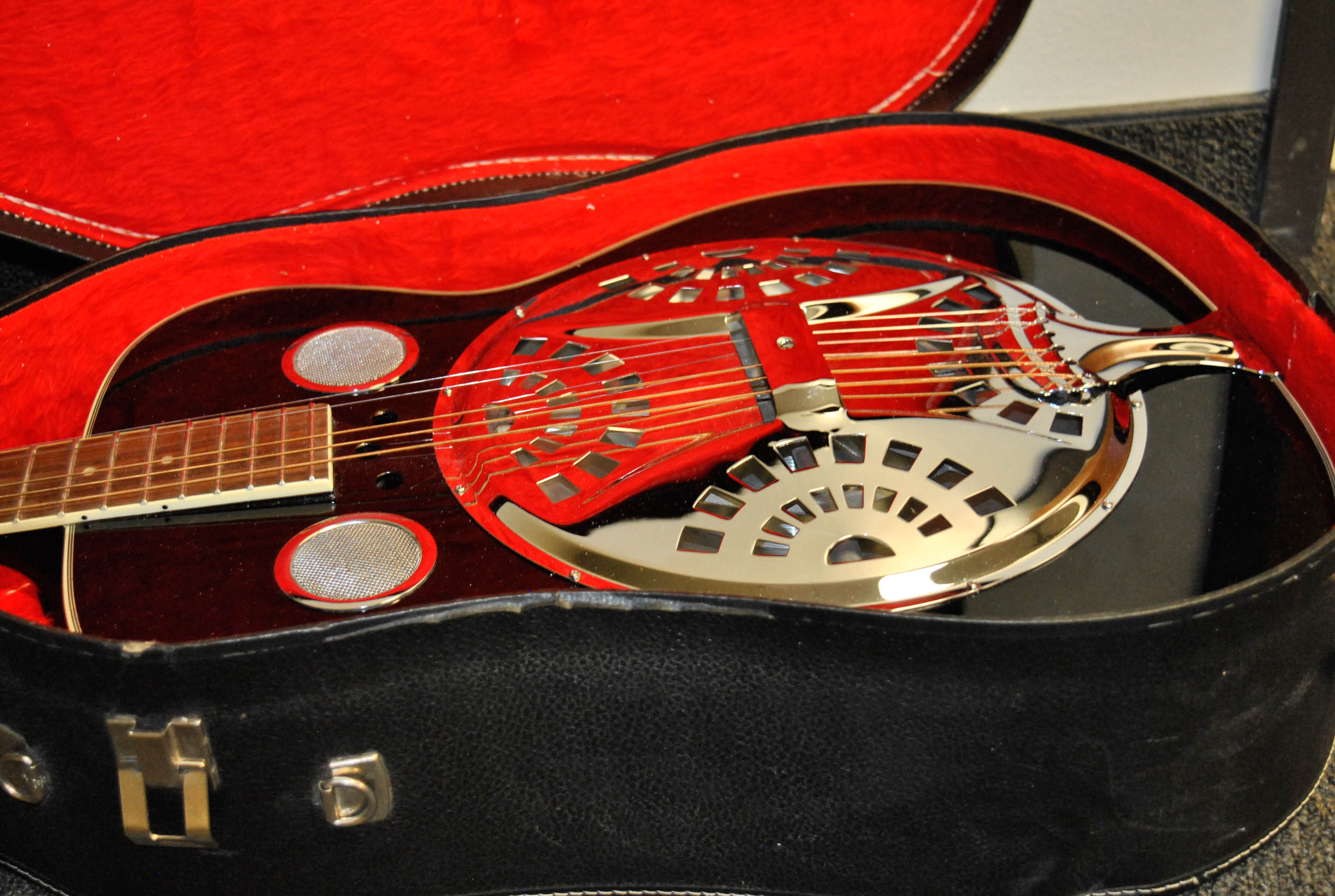 Regal Resonator Acoustic Guitar With Case