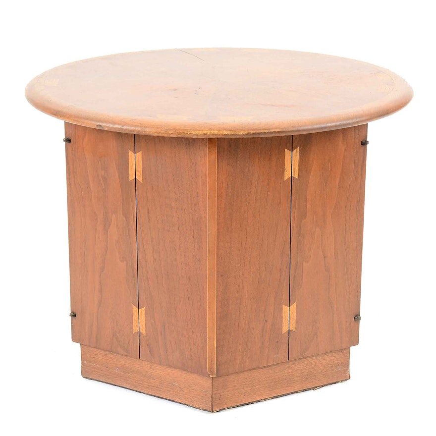 Lane "Acclaim" Cabinet End Table