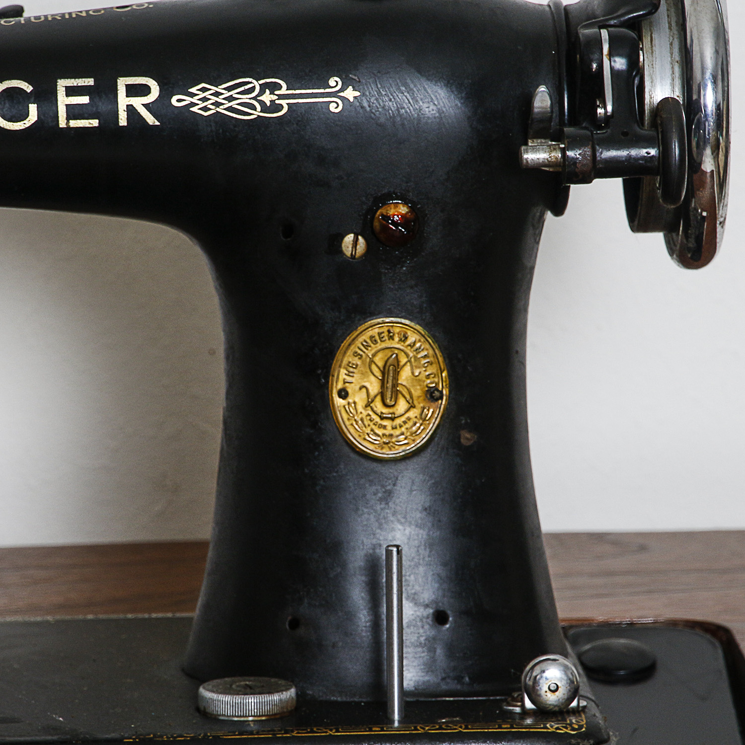 Built-in Singer Sewing Machine