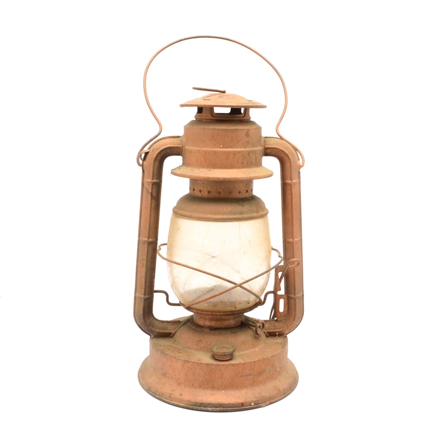 1930s Dietz Barn or Working Lantern