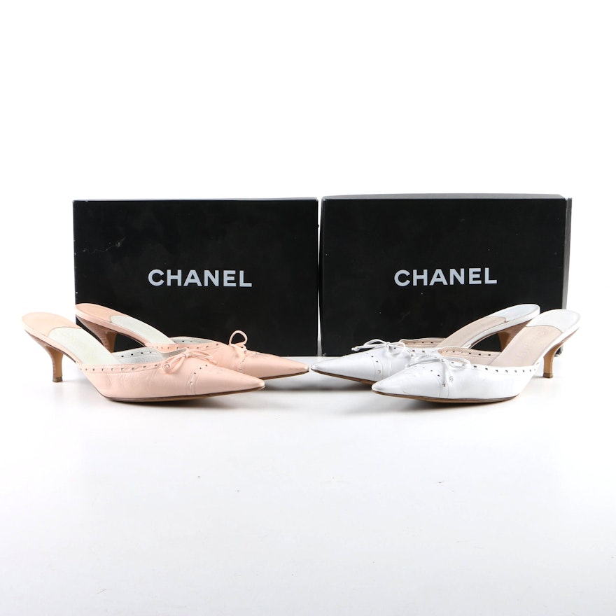 Chanel Leather Kitten Heel Mules in Blush and White Leather with Original Boxes