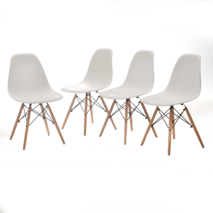 Grouping of Eames Style Eiffel Chairs by Uramod