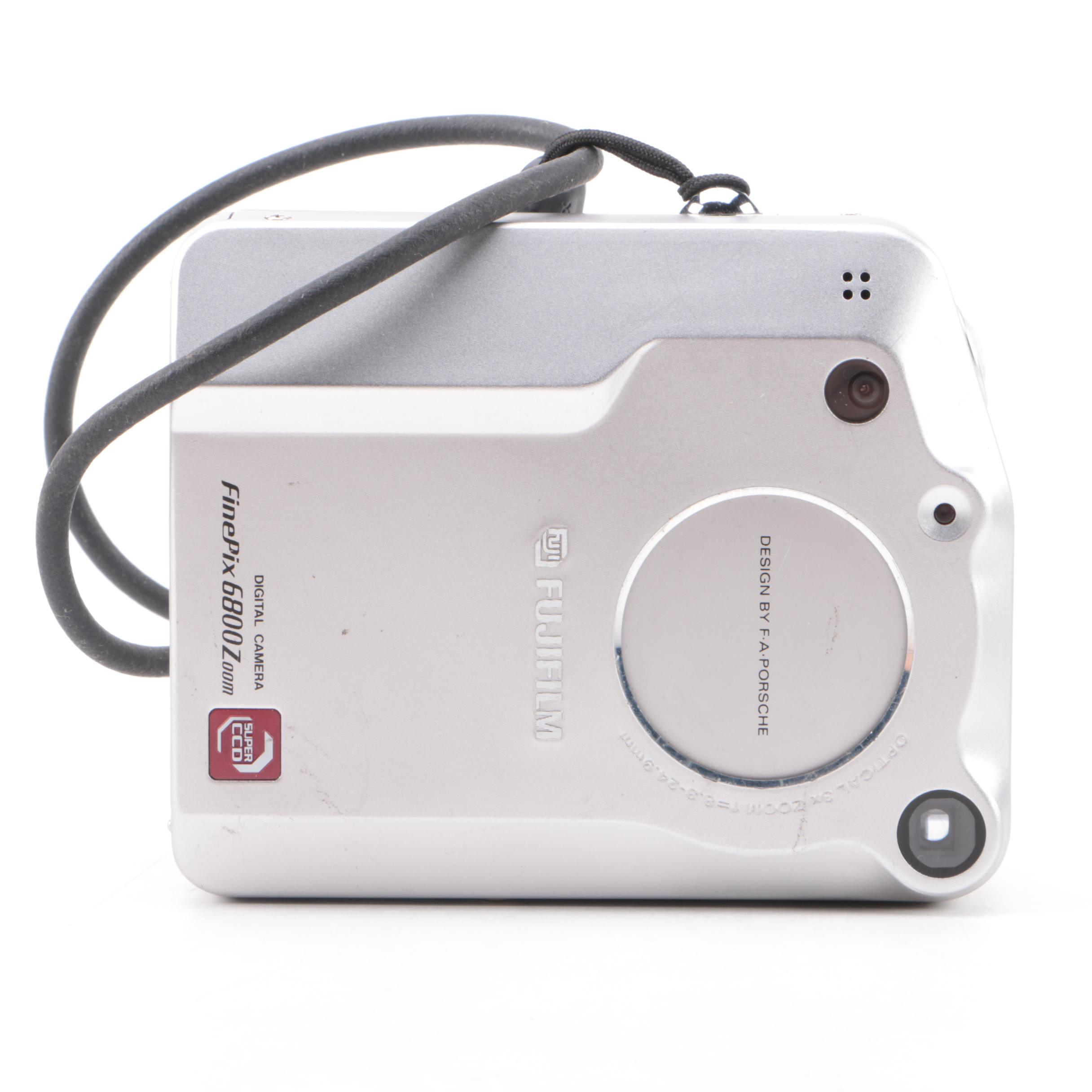 Fujifilm FinePix 6800Z Digital Camera