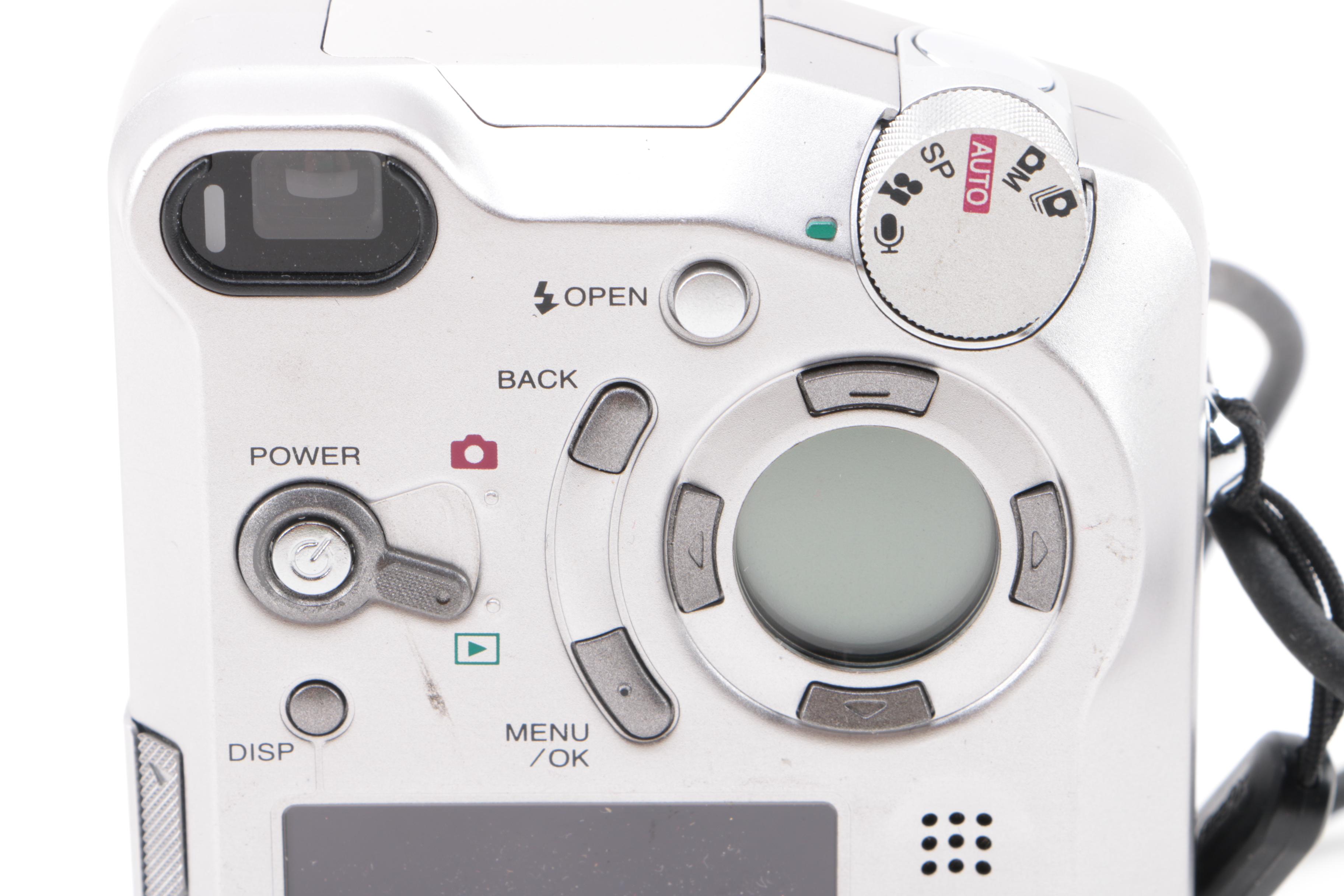 Fujifilm FinePix 6800Z Digital Camera