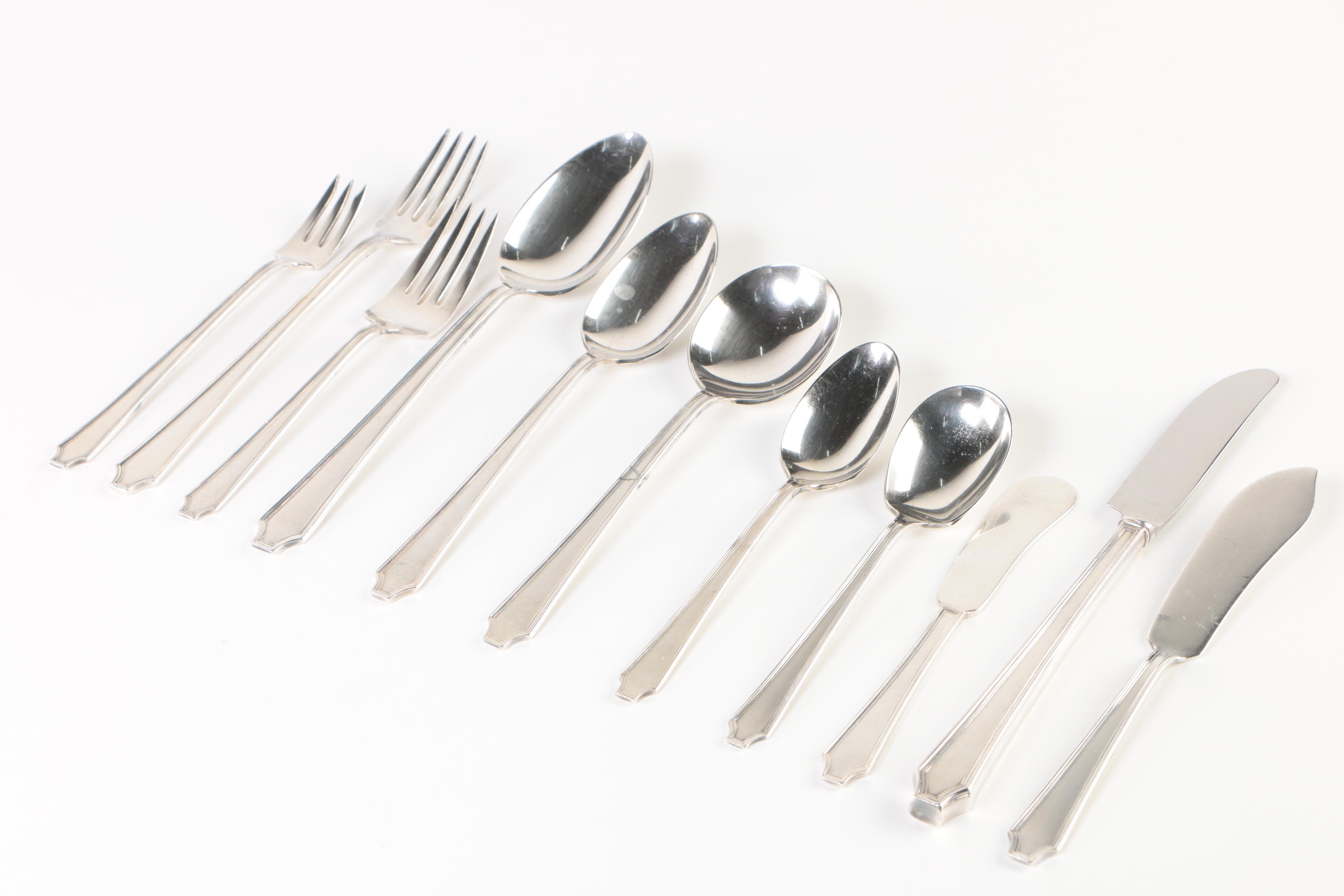 1847 Rogers Bros. "Legacy" Silver Plate Flatware Set