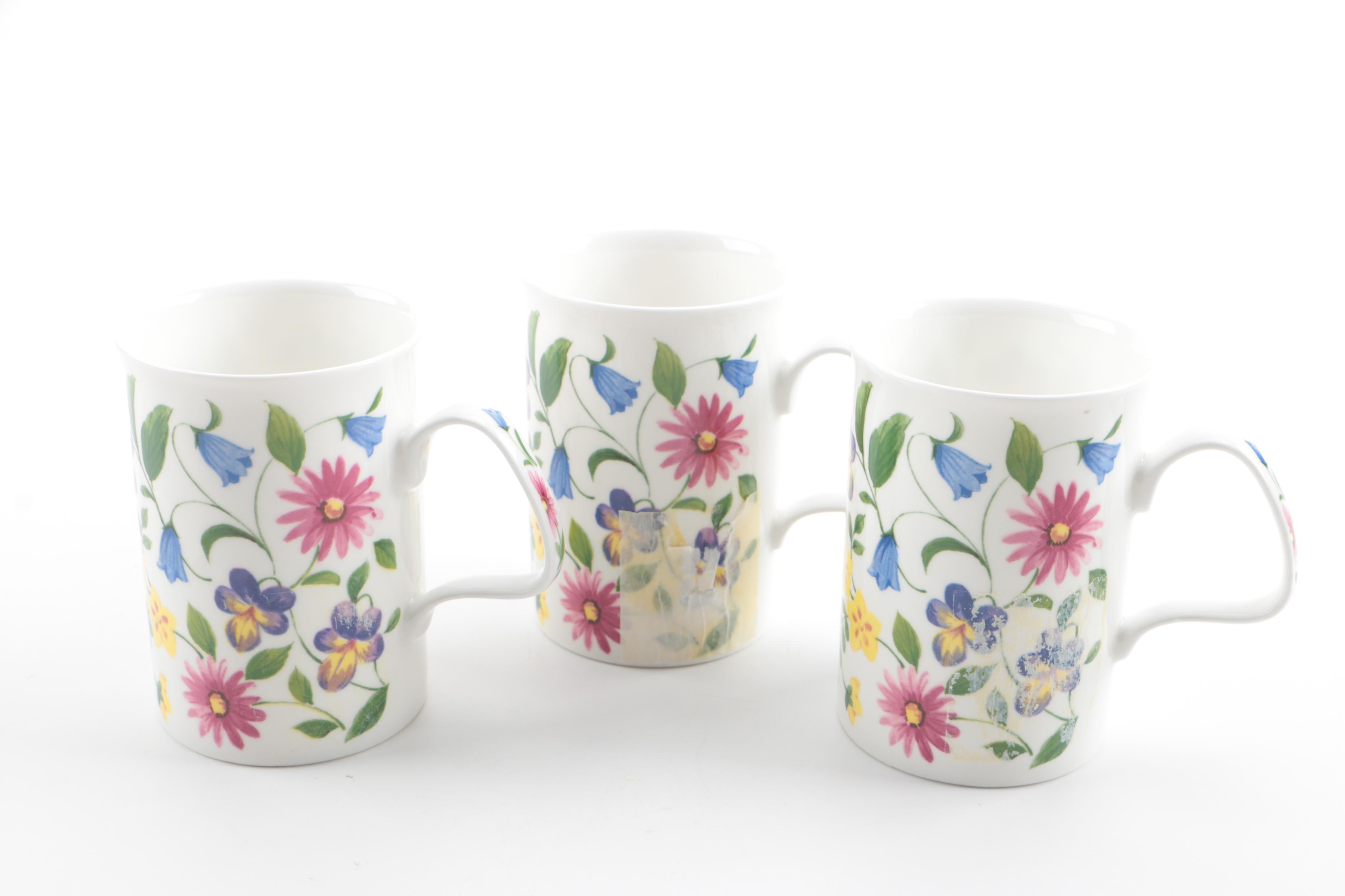 Roy Kirkham "Chatsworth" with Hudson & Middleton Bone China Mugs