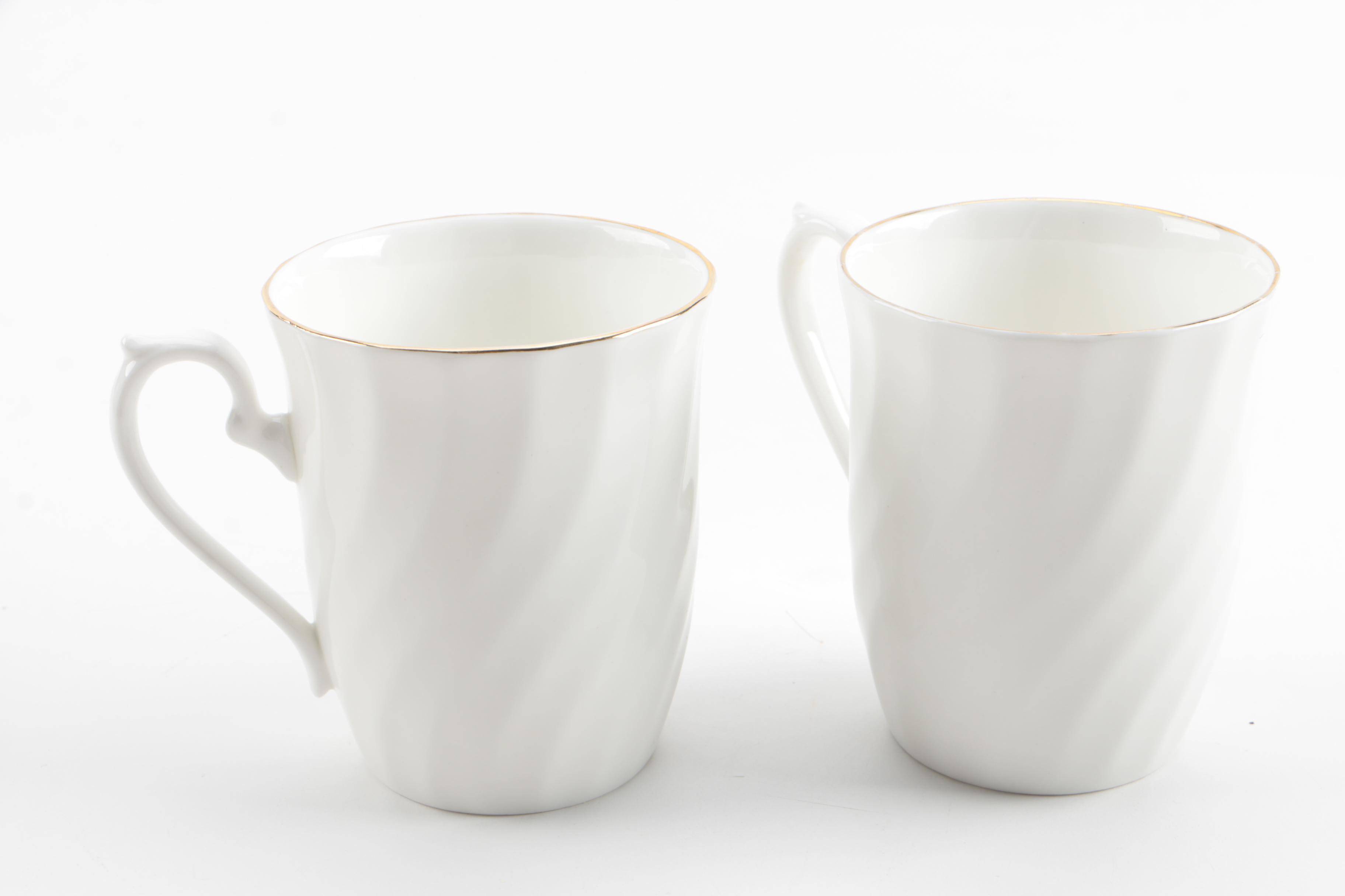 Roy Kirkham "Chatsworth" with Hudson & Middleton Bone China Mugs