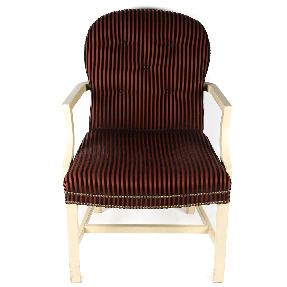 English Traditional Arm Chair