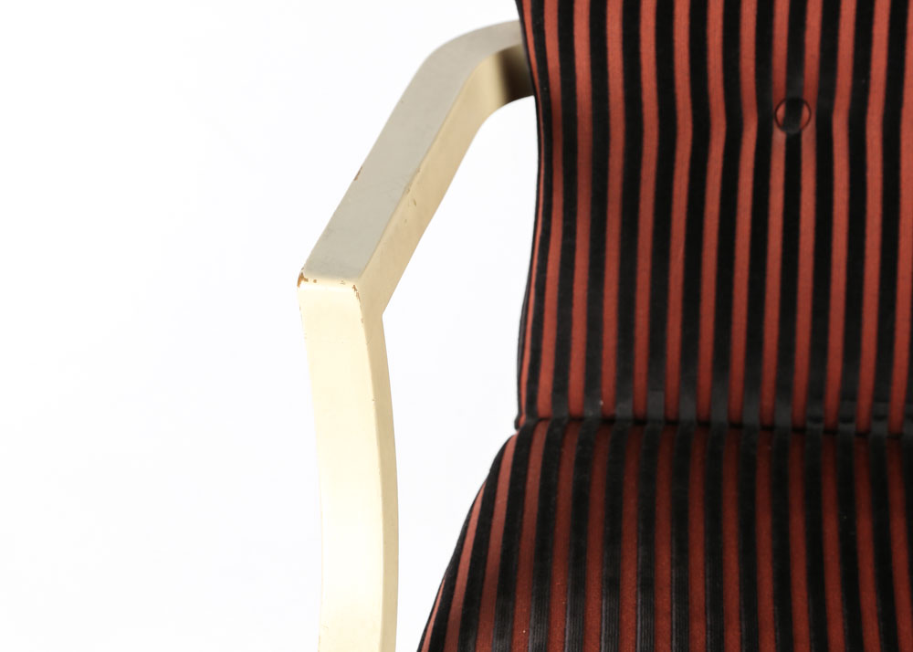 English Traditional Arm Chair