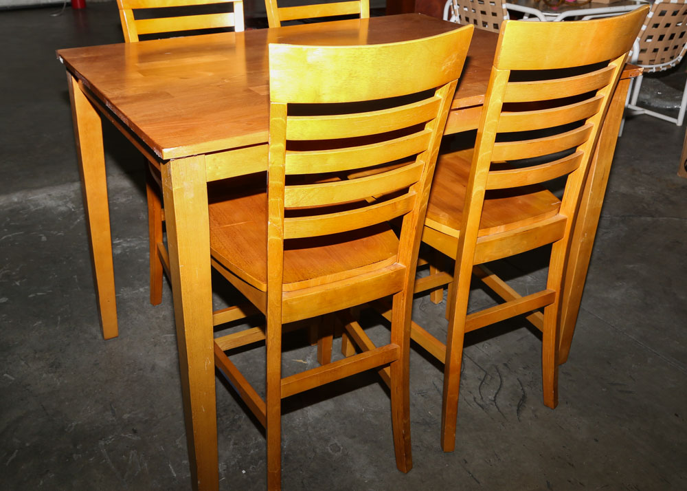 Contemporary Pub Style Table and Chairs