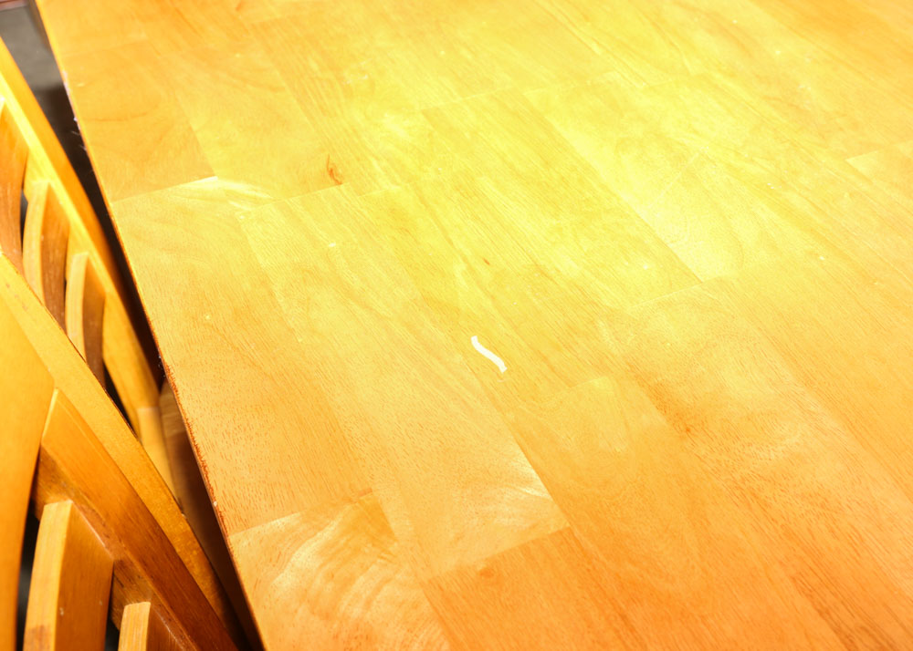 Contemporary Pub Style Table and Chairs