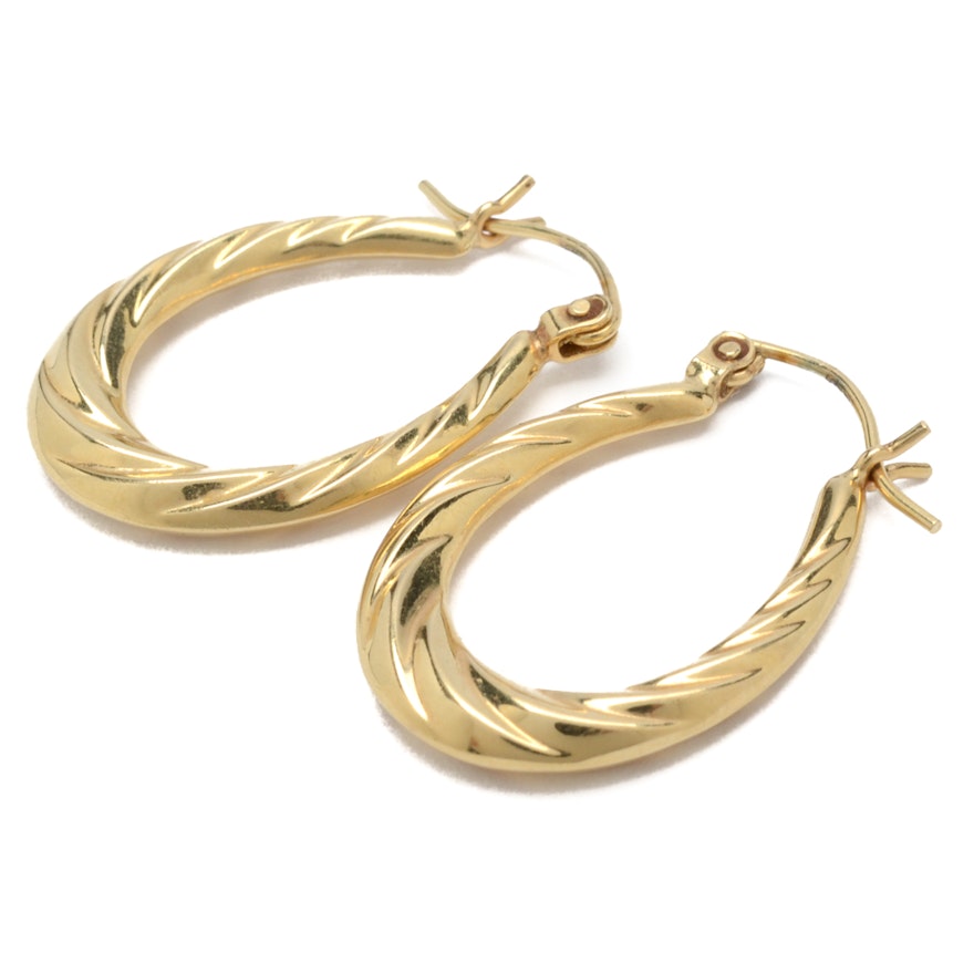 14K Yellow Gold Textured Oval Hoop Earring