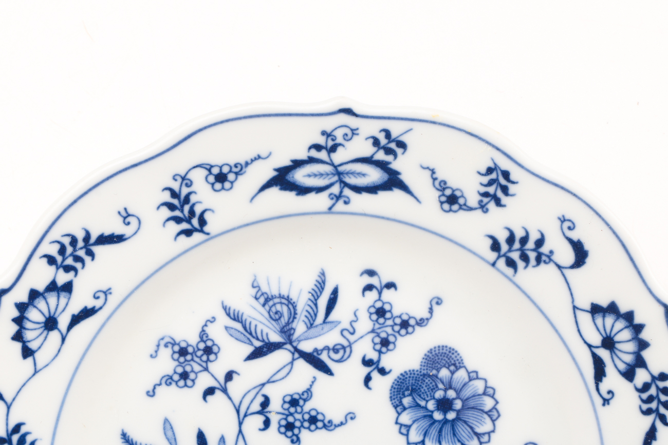 Collection of Mascot "Blue Danube" Dinnerware