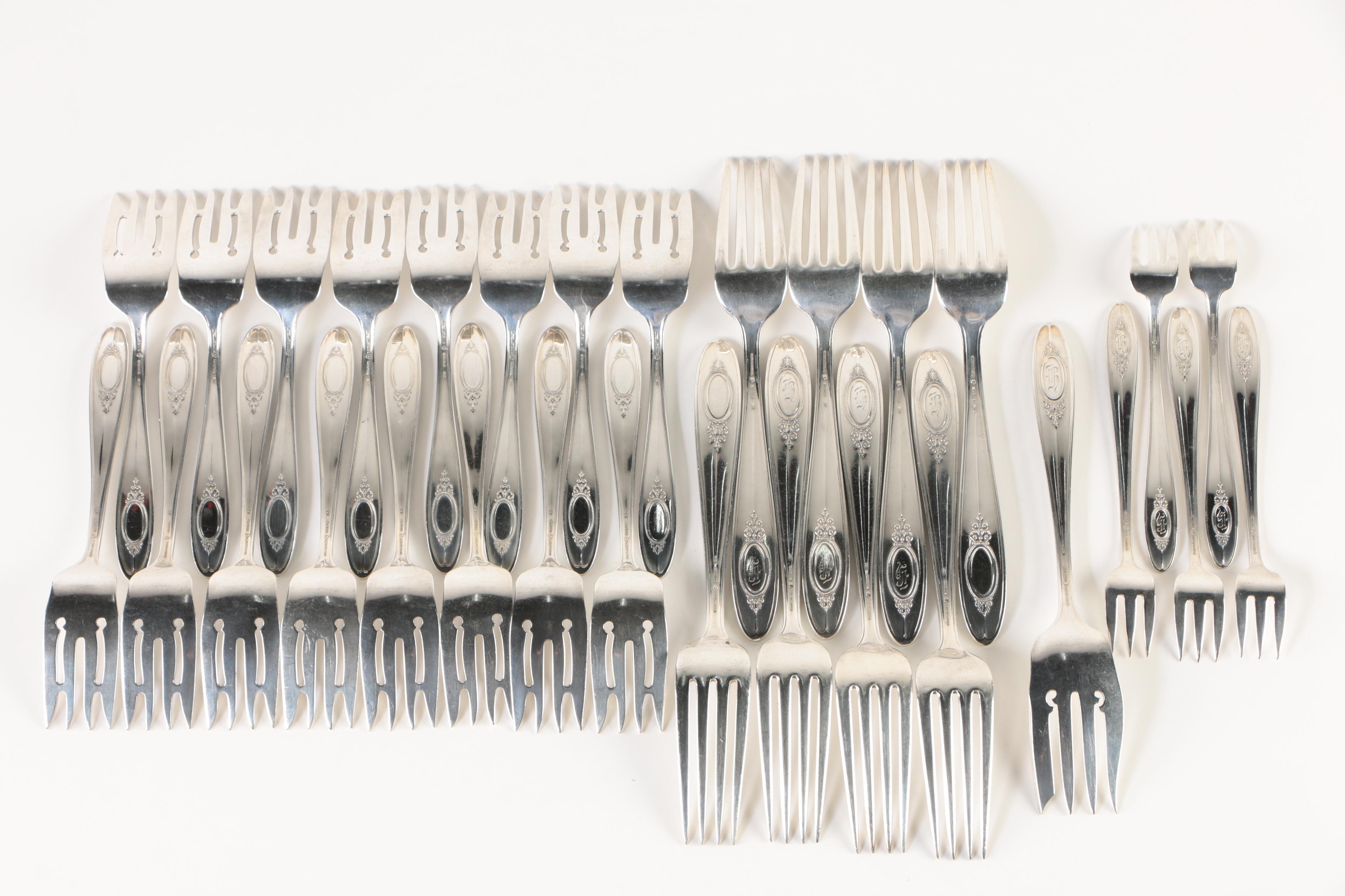 International Silver Co. "Wedgwood" Sterling Flatware Collection with Chest