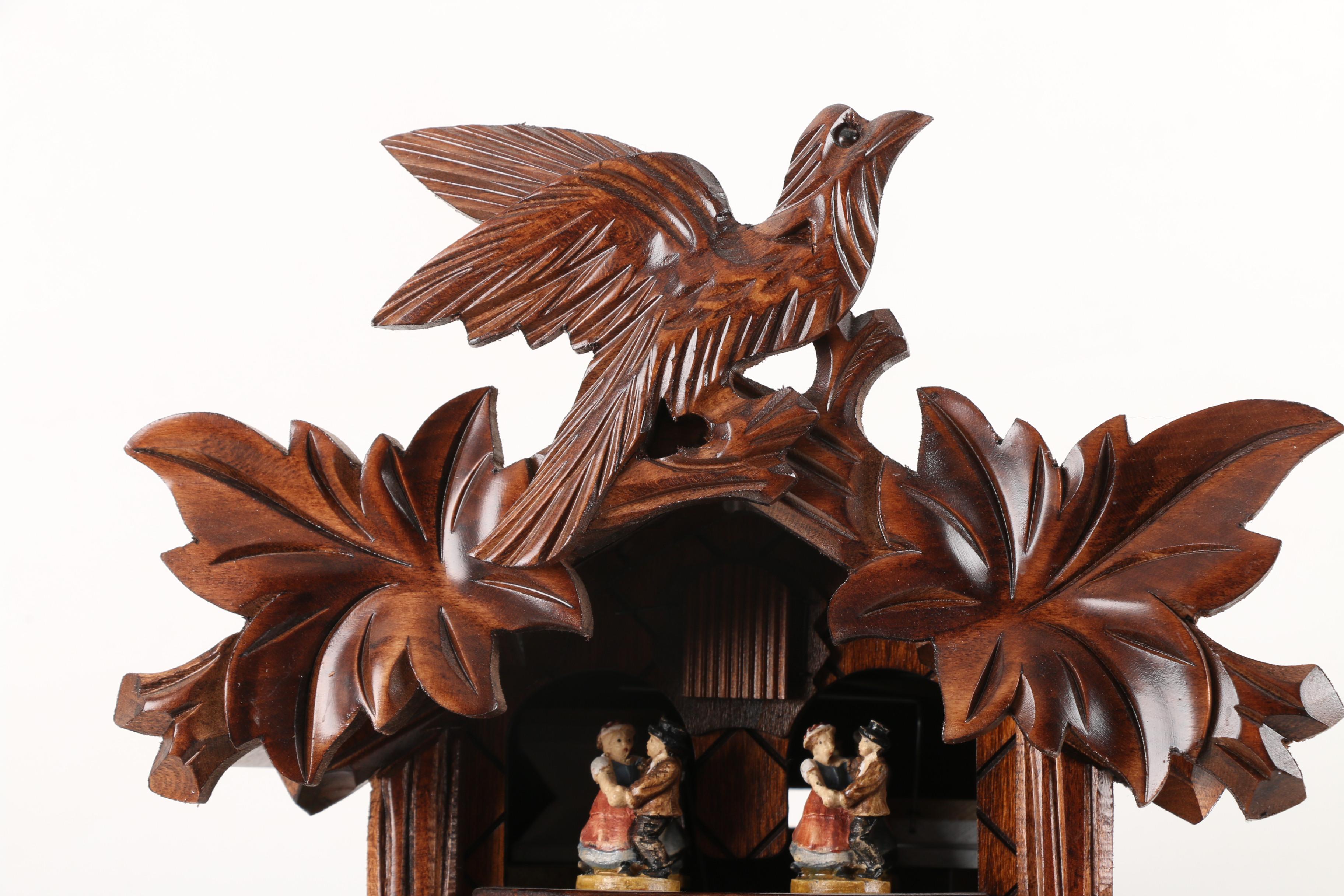 Drubba Black Forest German "Romance" Chalet Style Cuckoo Clock