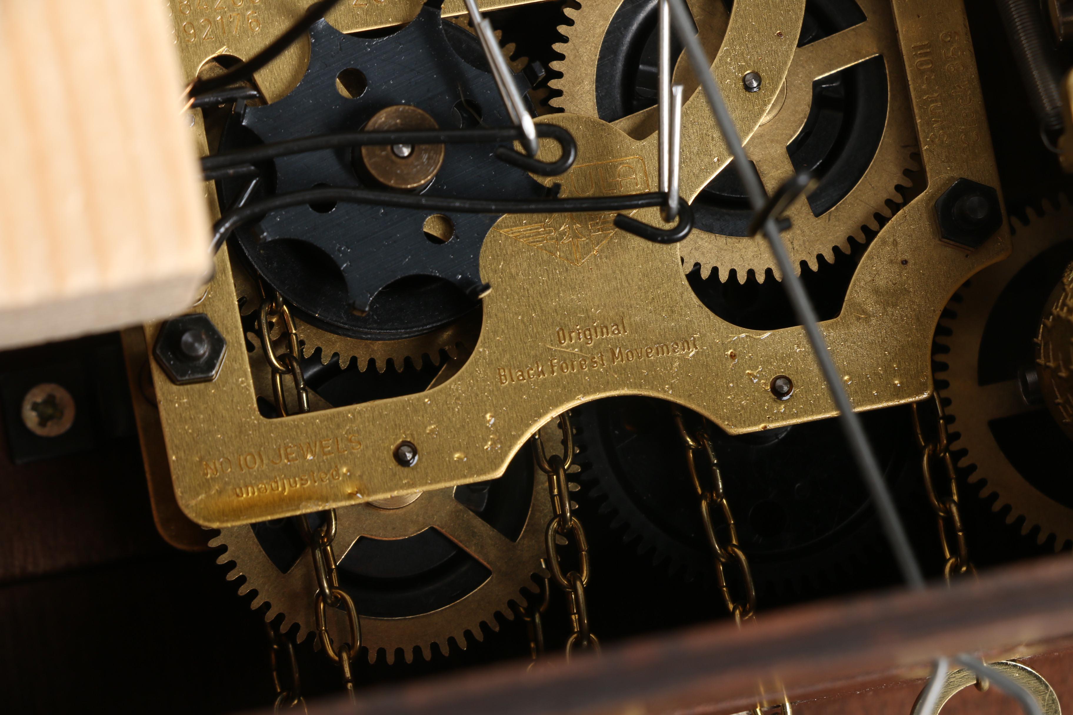 Drubba Black Forest German "Romance" Chalet Style Cuckoo Clock