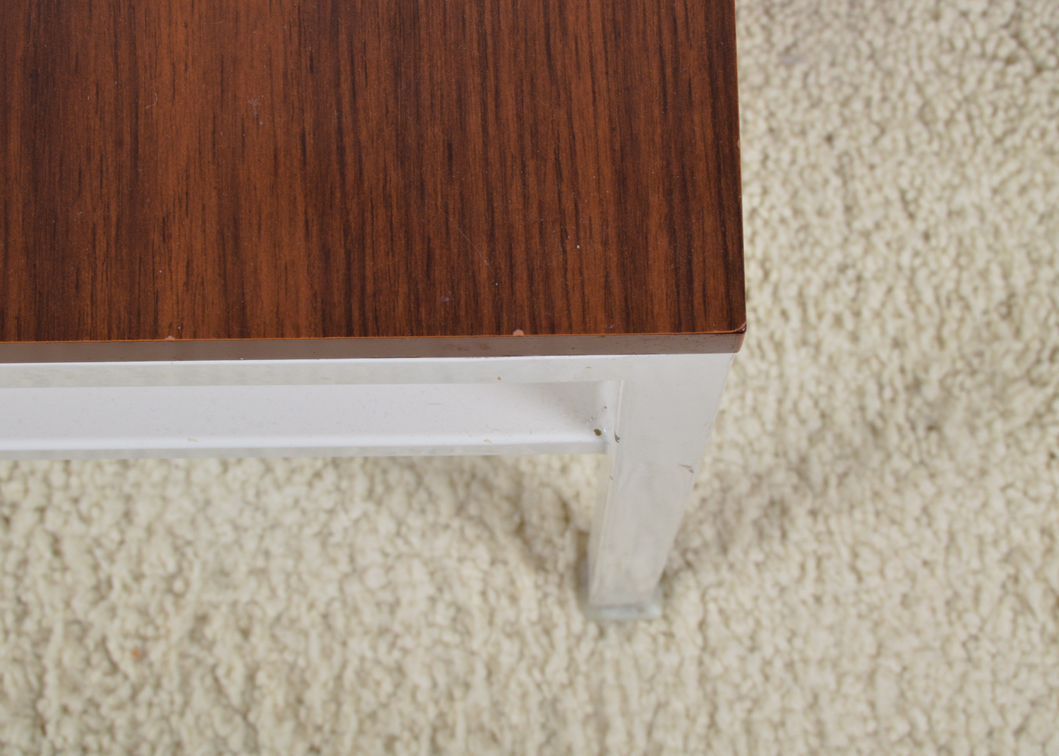 "Vivant" End Table by Simmons