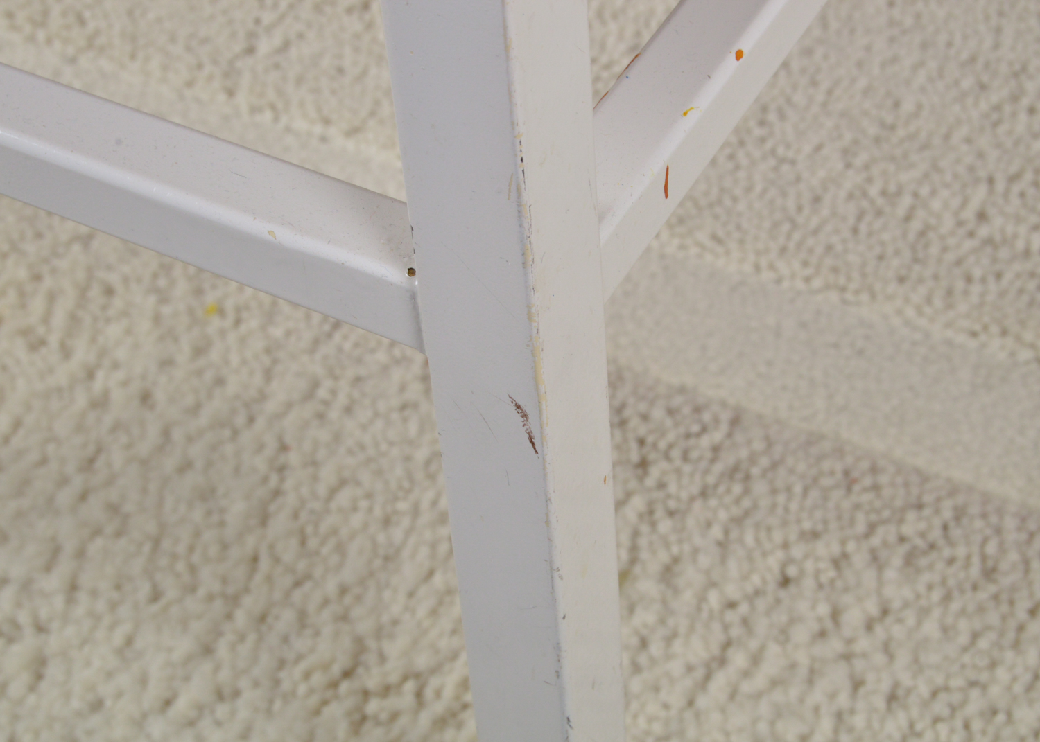 "Vivant" End Table by Simmons