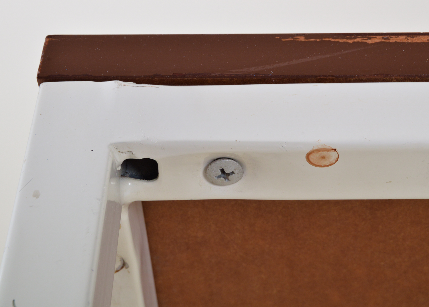 "Vivant" End Table by Simmons