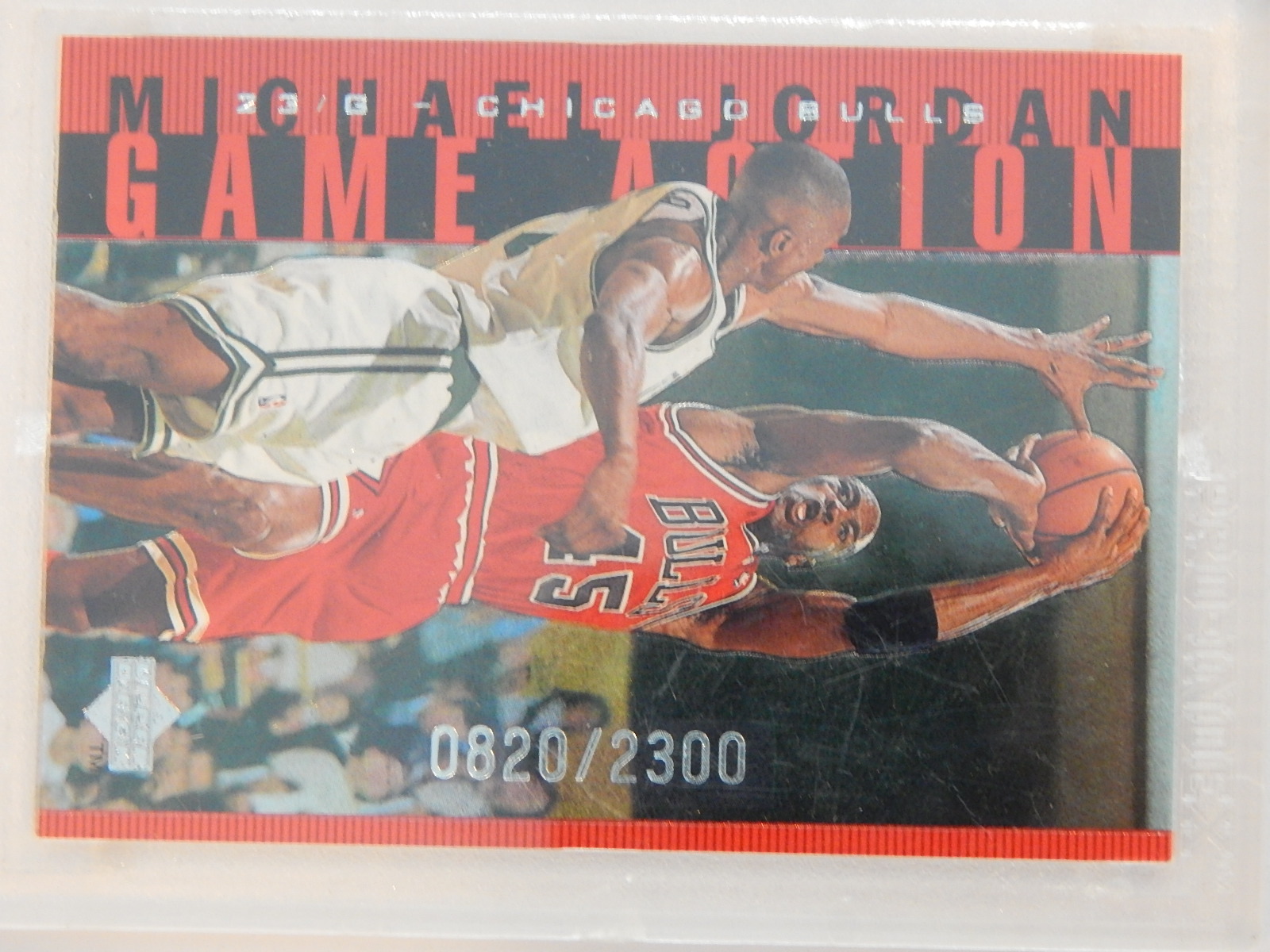 Michael Jordan 23G Upper Deck Serial Numbered 0820/2300 Basketball Card