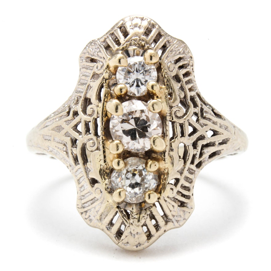 Late Edwardian 14K White Gold and Diamond Ring