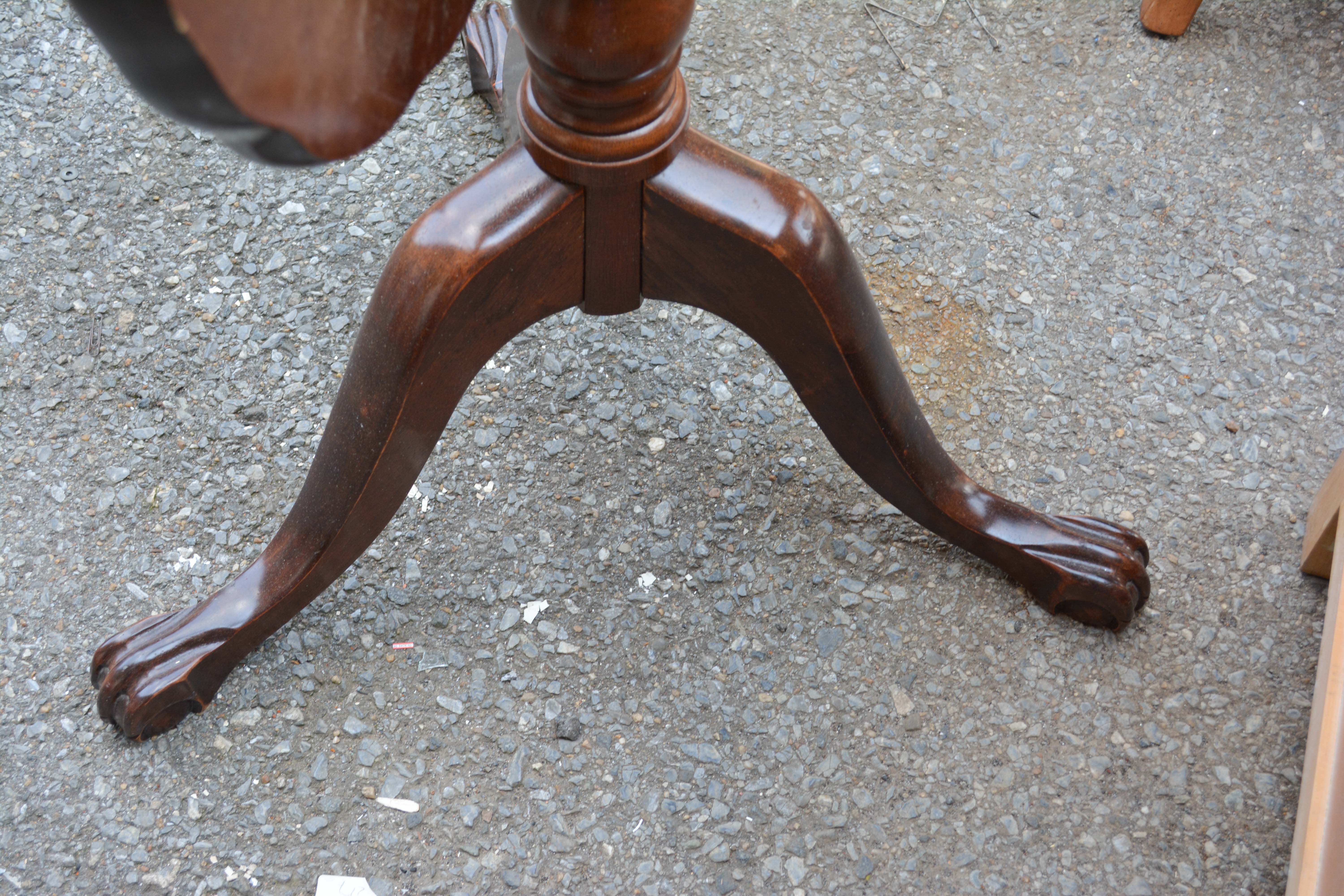 Duncan Phyfe Style Tilt Top Table by The Bombay Company