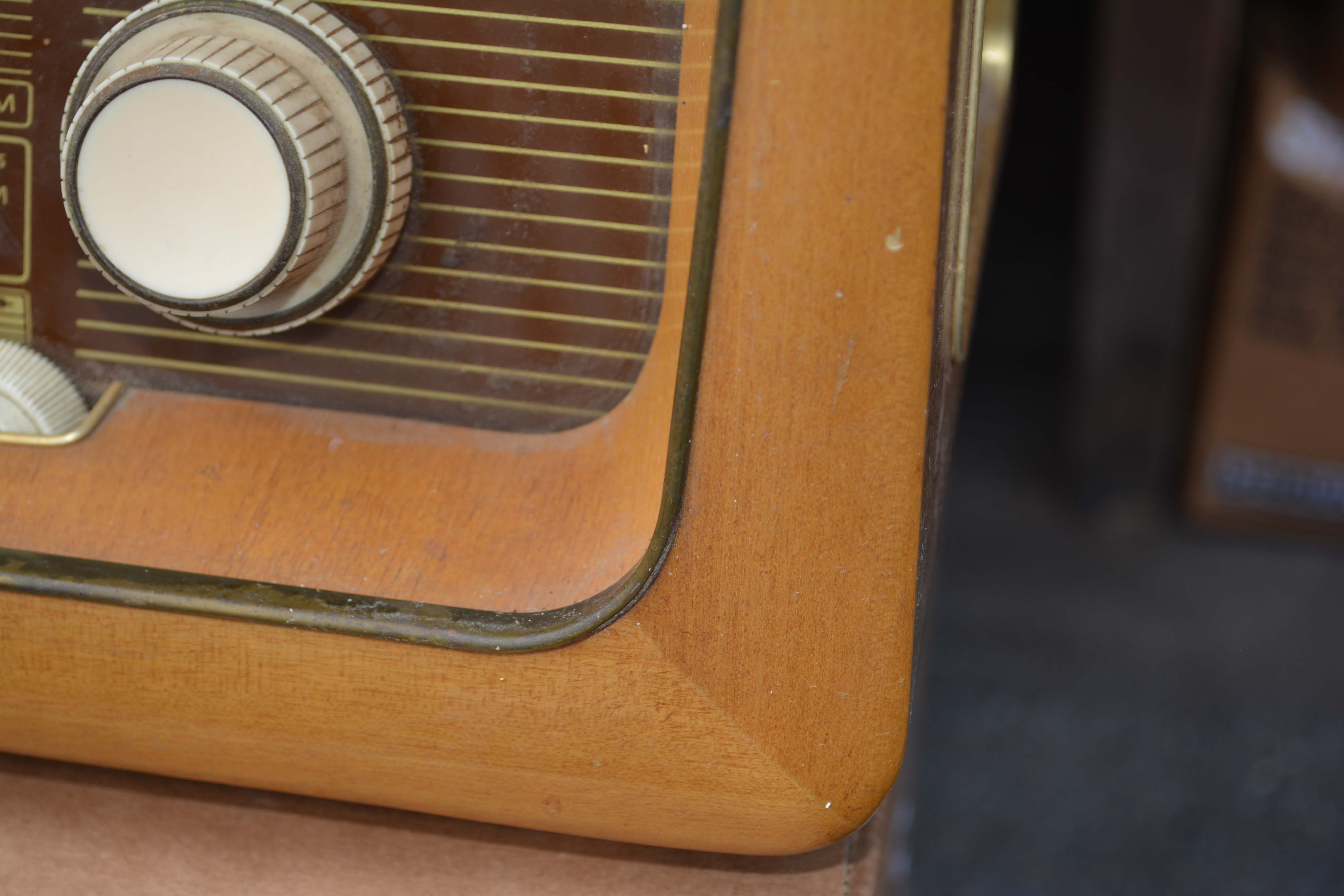 C. 1950s West German EMUD Rekord Senior 60 AM/FM and Shortwave Radio