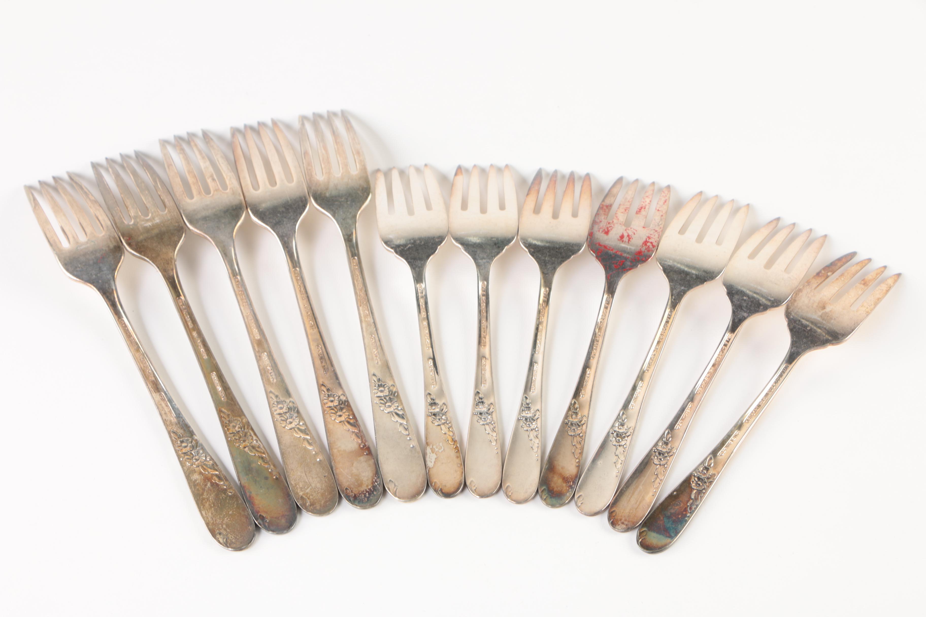 Vintage Wm. A. Rogers "Endearable" Silver Plate Flatware Collection