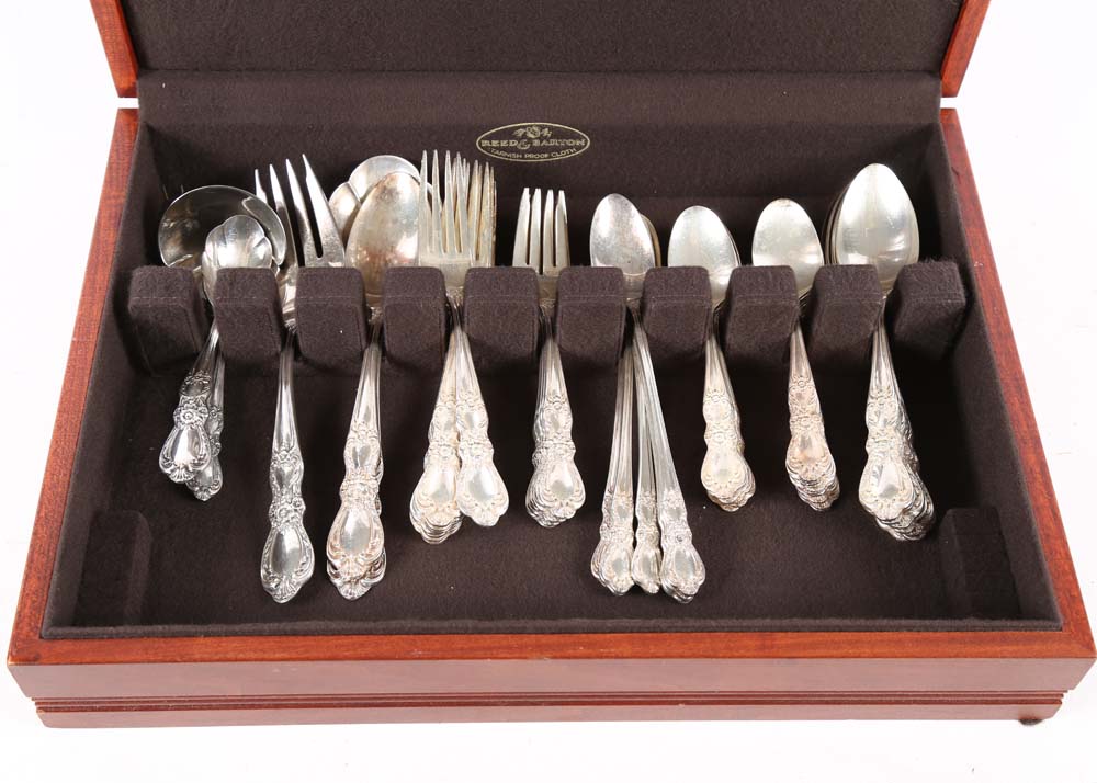 Rogers Brothers Silver Plate "Heritage" Flatware Set