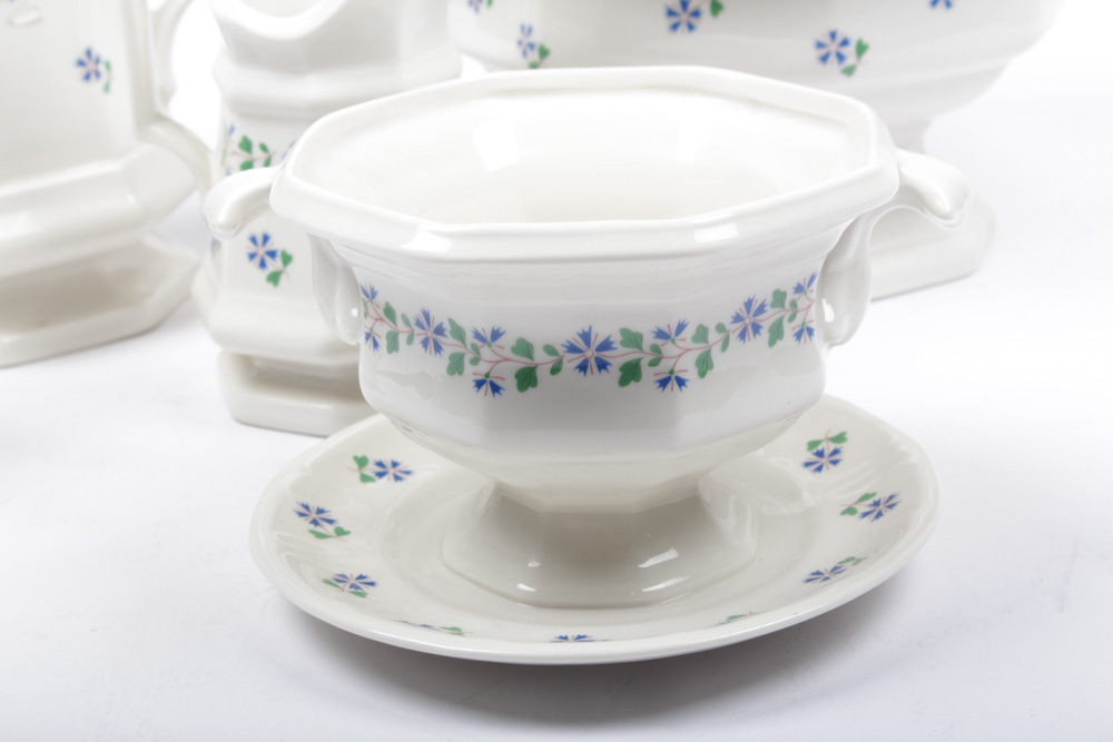 Henry Ford Museum Collection by Iroquois "Periwinkle" Serveware