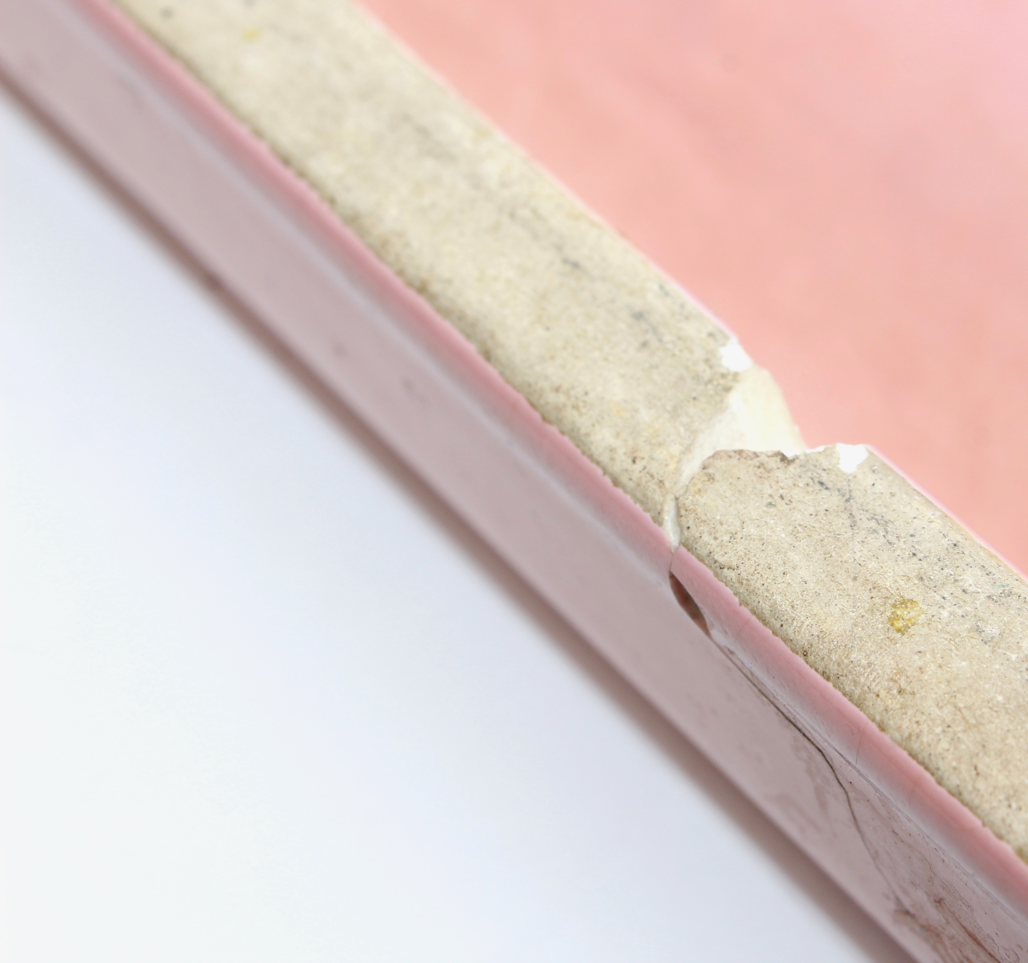 Vintage Pink Bonita Ashtray and Ronson Marilyn Monroe Lighter