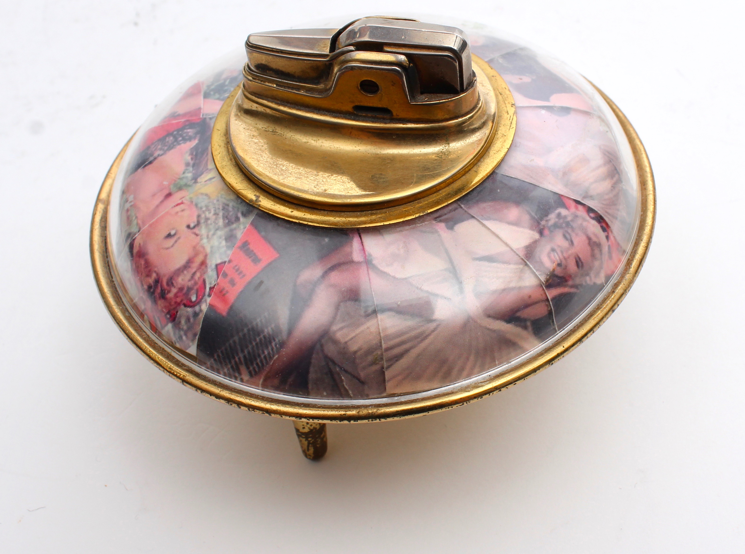 Vintage Pink Bonita Ashtray and Ronson Marilyn Monroe Lighter