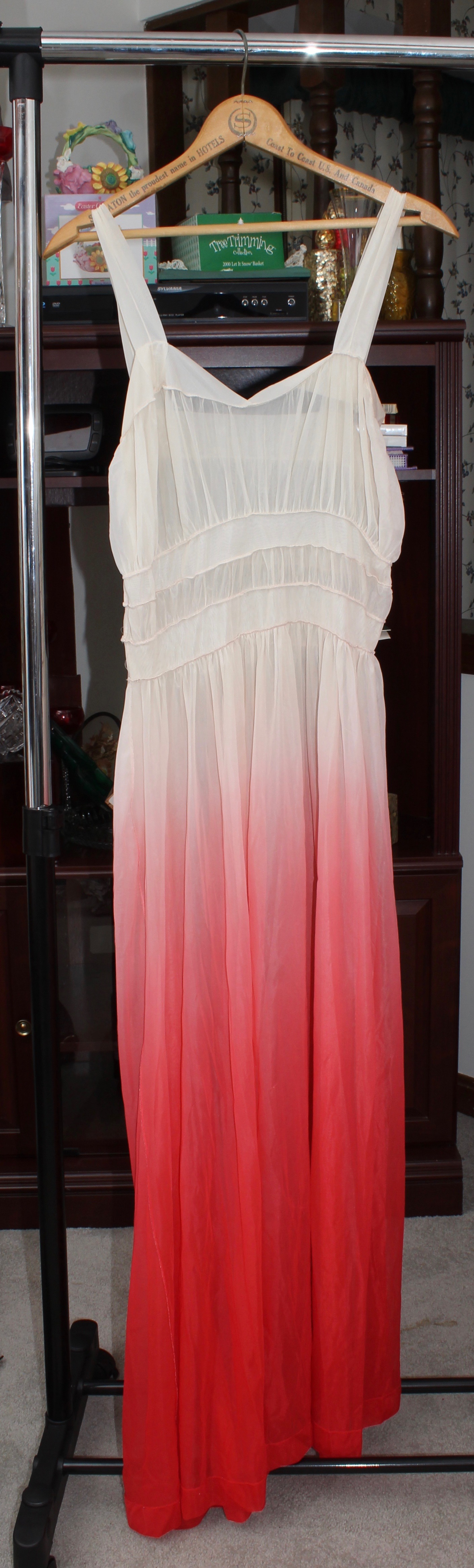 1950s-60s Vintage Night Gowns, Robes and Gil Elvgren Pin-Up Coffee Table Book