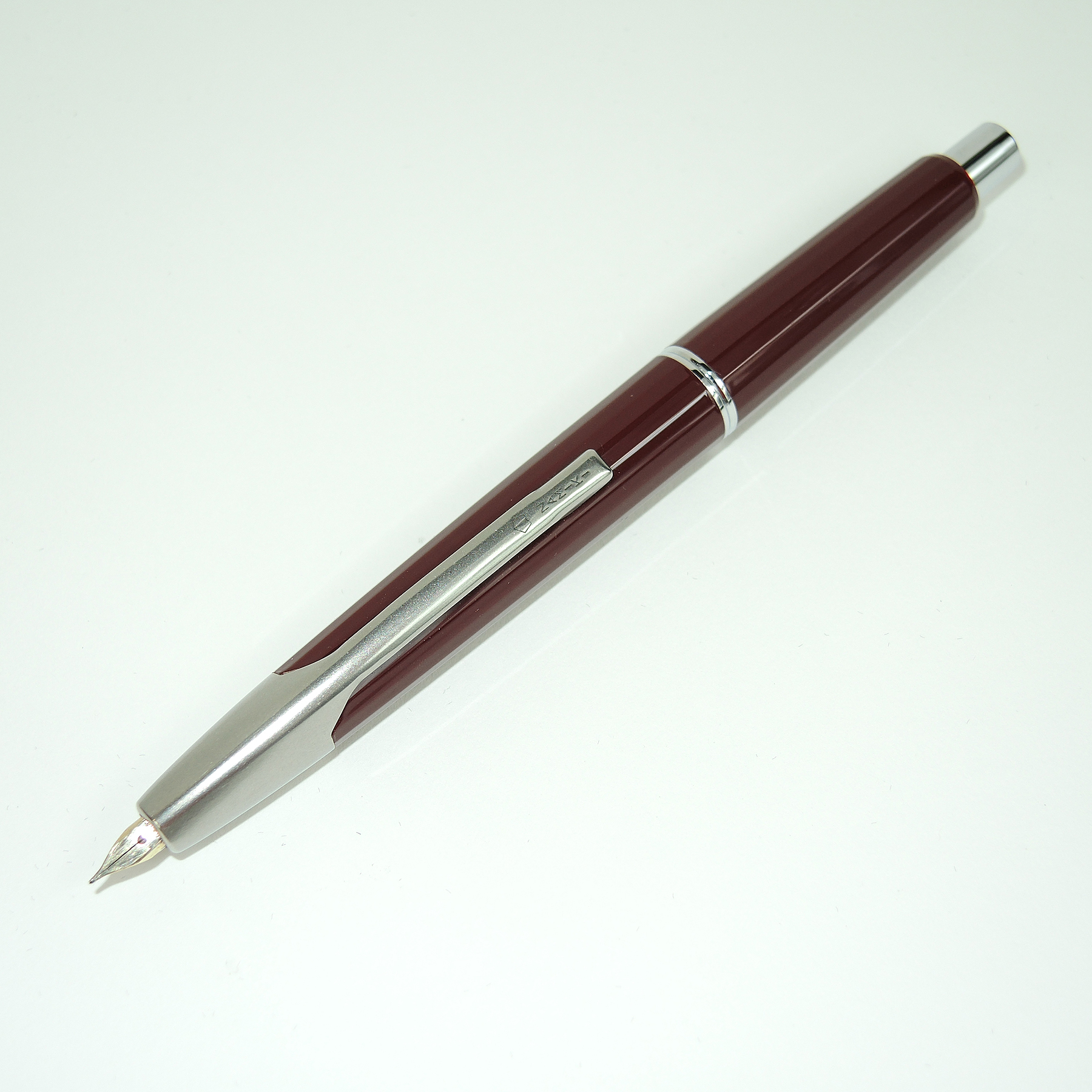 Pilot Namiki Capless Vanishing Point Retractable Fountain Pen with Case