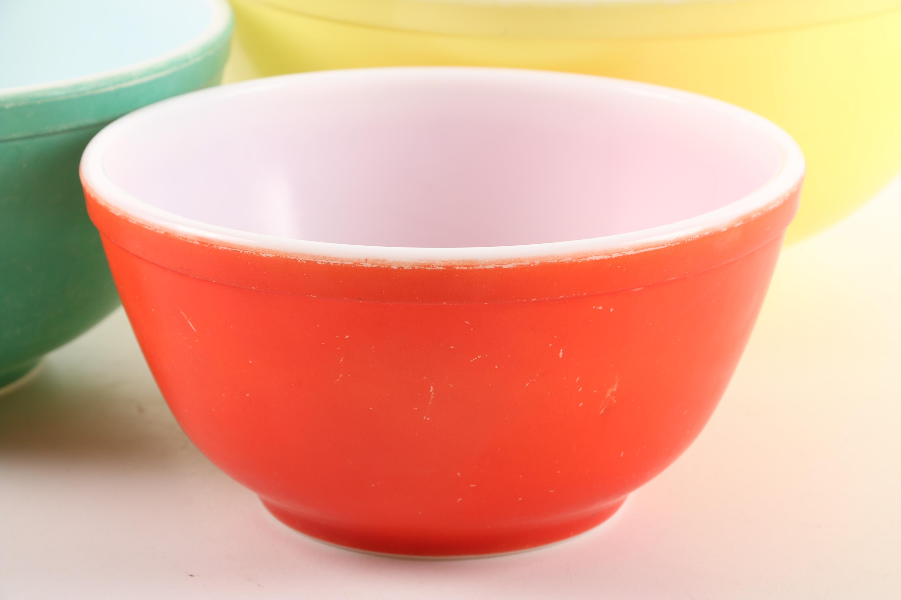 Vintage Pyrex "Primary Colors" Nesting Bowls
