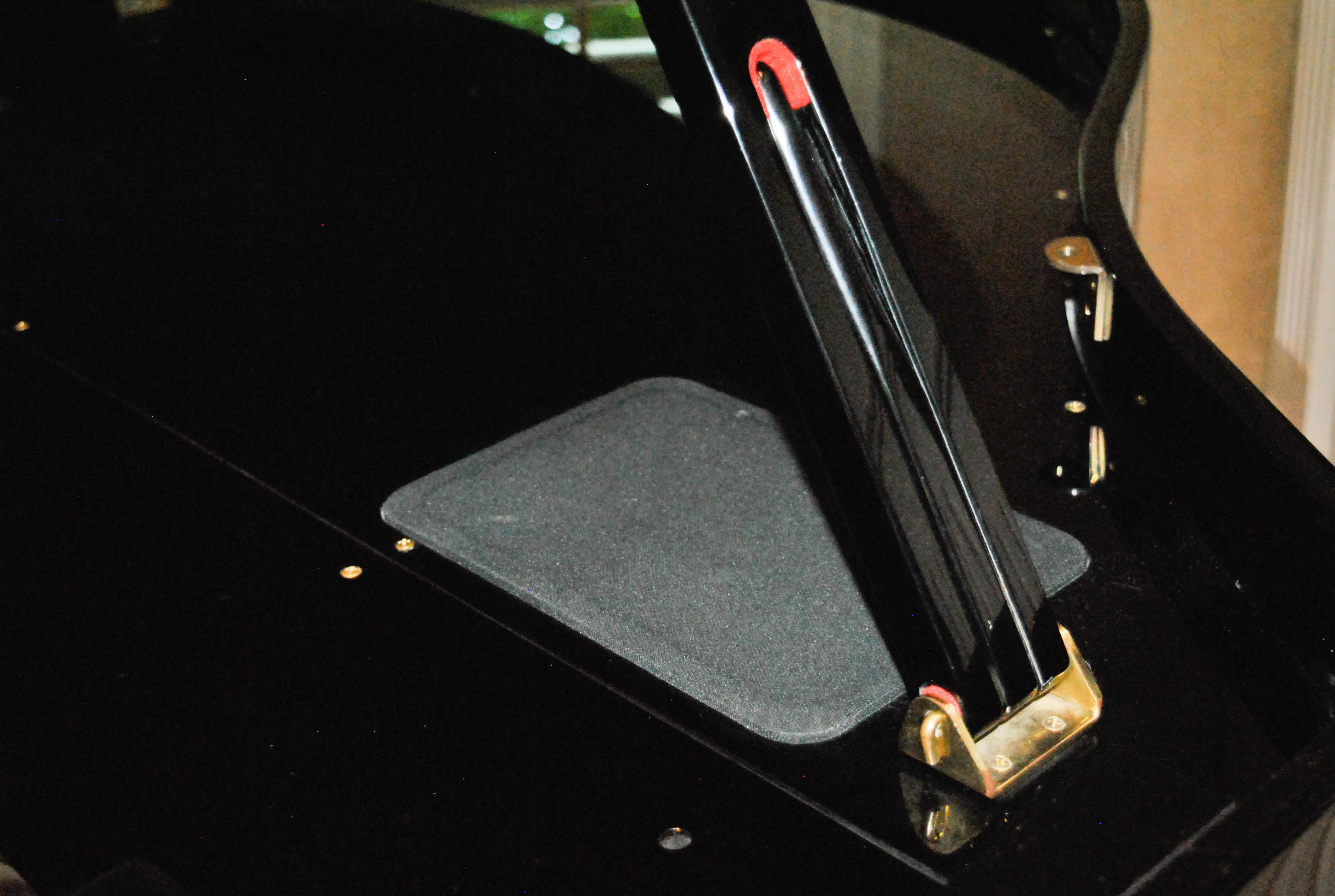 Kurzweil Mark 152 Digital Baby Grand Piano With Bench