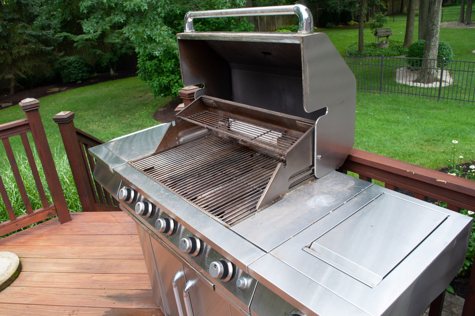 Jenn-Air Stainless Steel Gas Grill